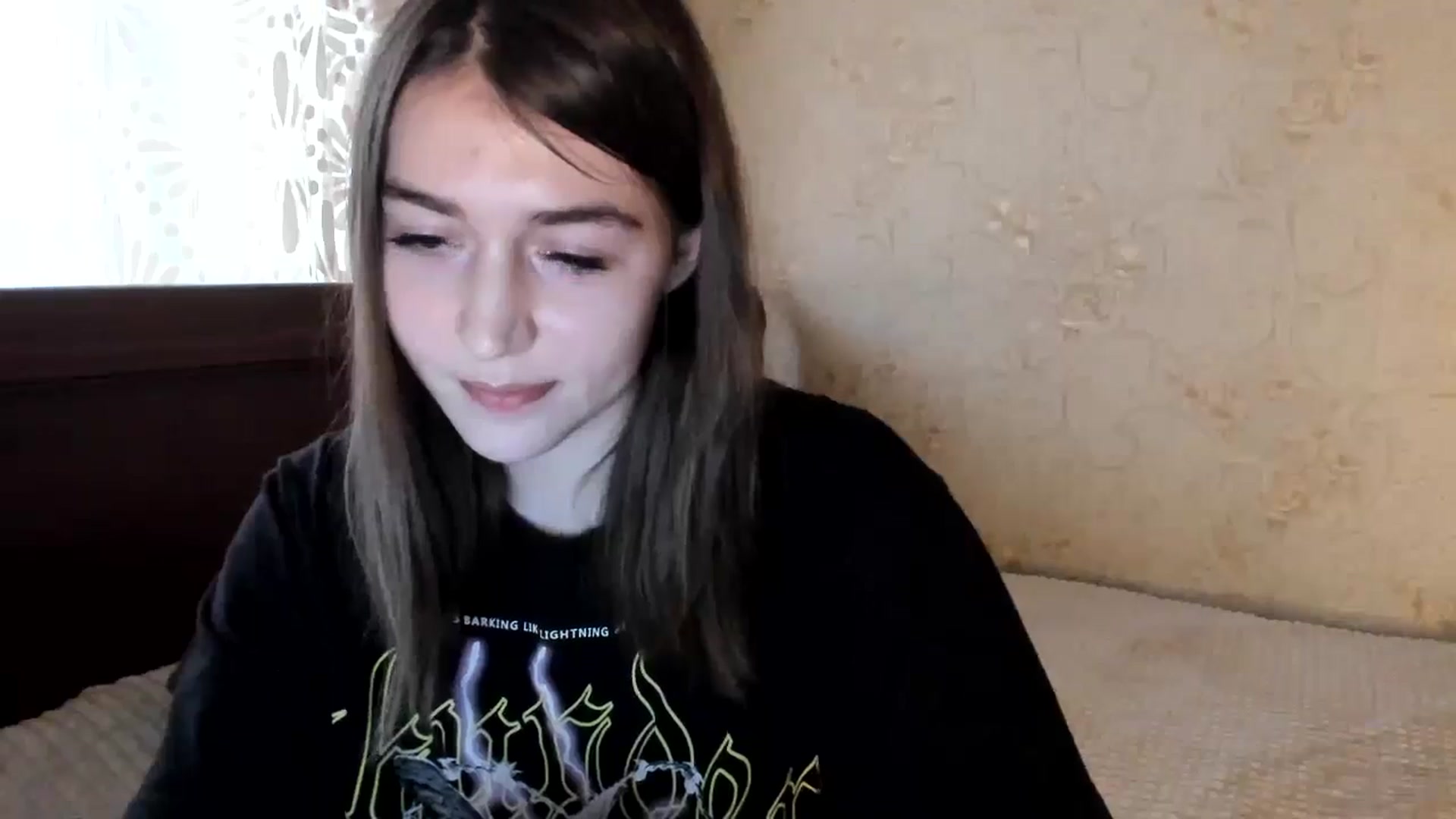Gallery image thumbnail from lifethebest's myfreecams stream on, 10/29/2024, 09:35 image 9 of 20