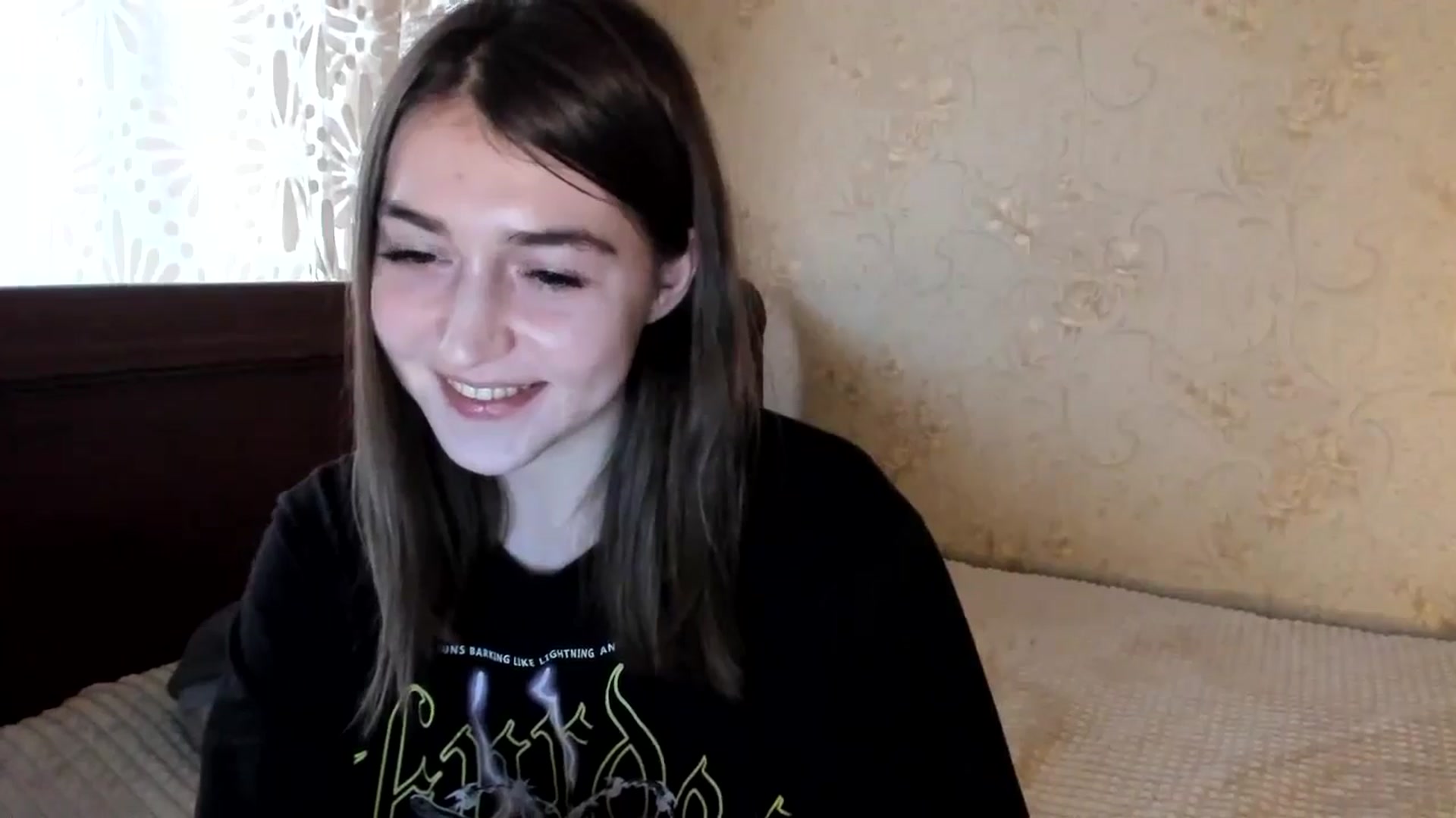 Gallery image thumbnail from lifethebest's myfreecams stream on, 10/29/2024, 09:35 image 12 of 20