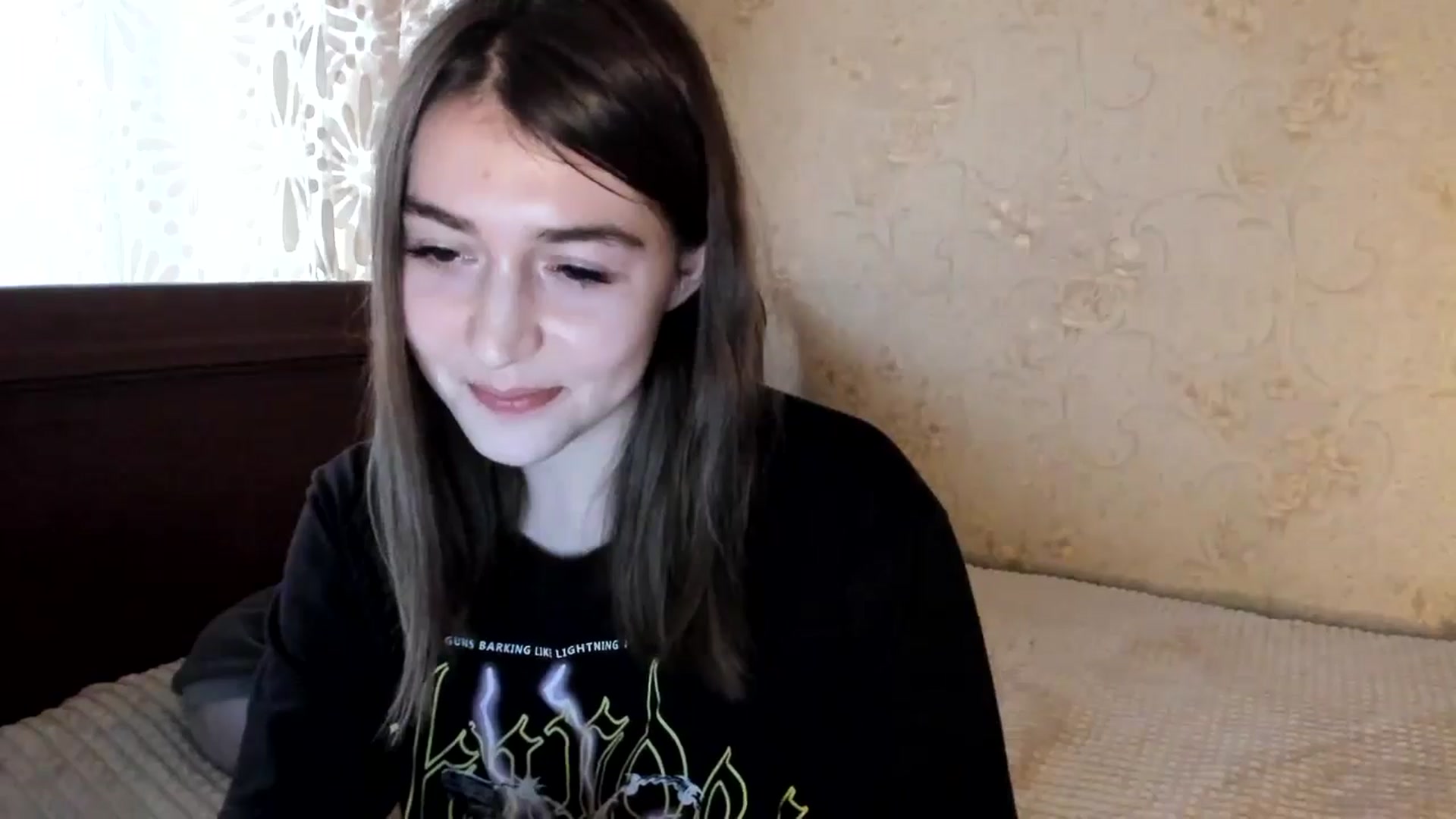 Gallery image thumbnail from lifethebest's myfreecams stream on, 10/29/2024, 09:35 image 14 of 20