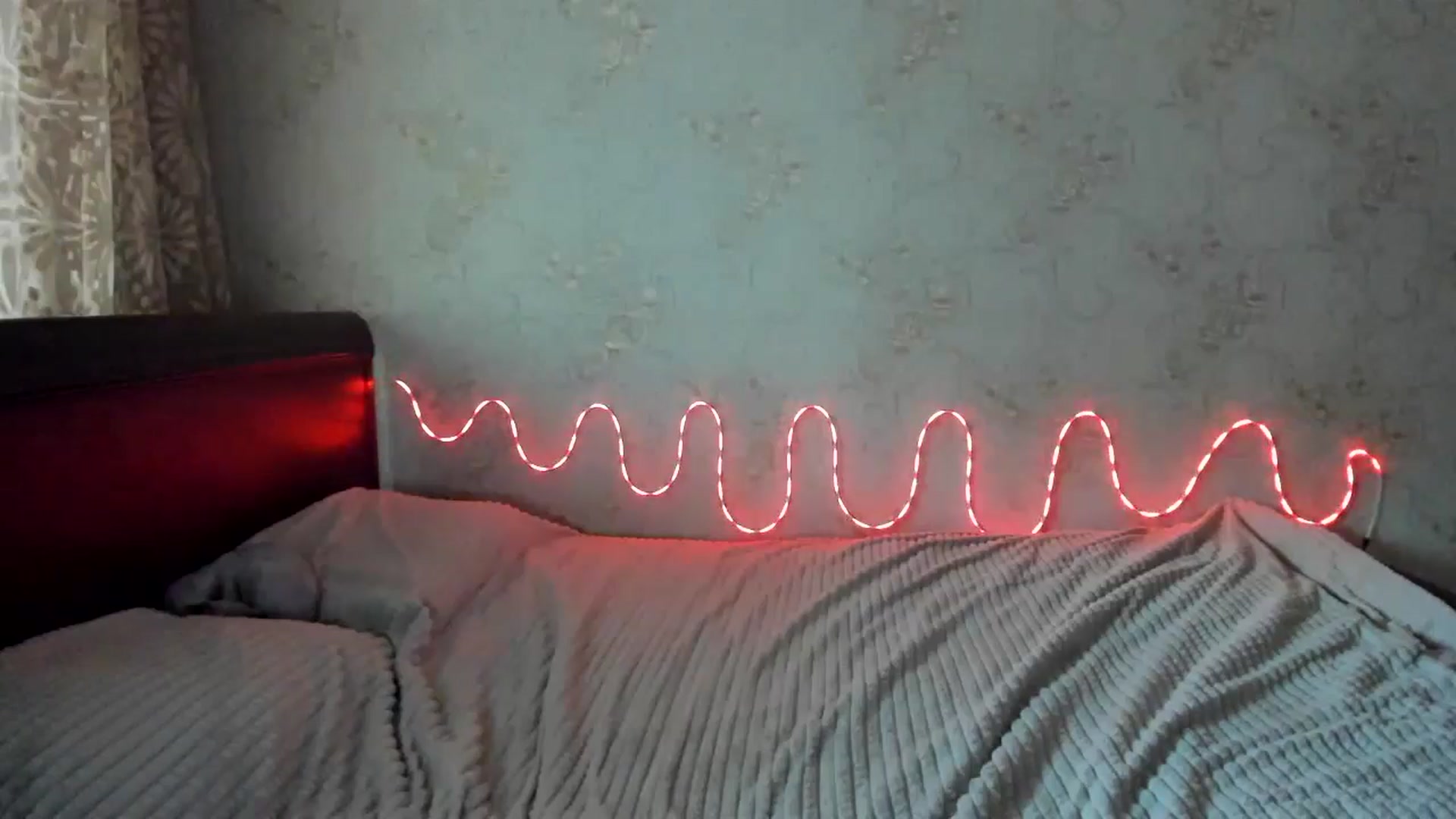 Gallery image thumbnail from lifethebest's myfreecams stream on, 12/17/2024, 09:20 image 12 of 20