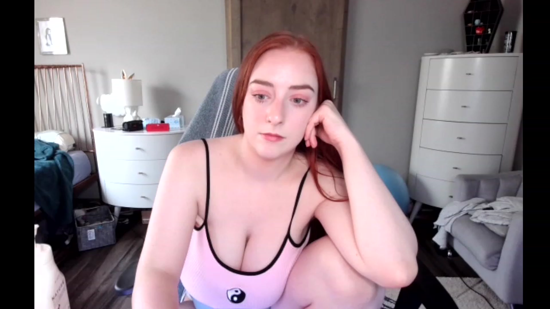 Gallery image thumbnail from lil_purrmaid's myfreecams stream on, 03/27/2023, 19:46 image 20 of 20