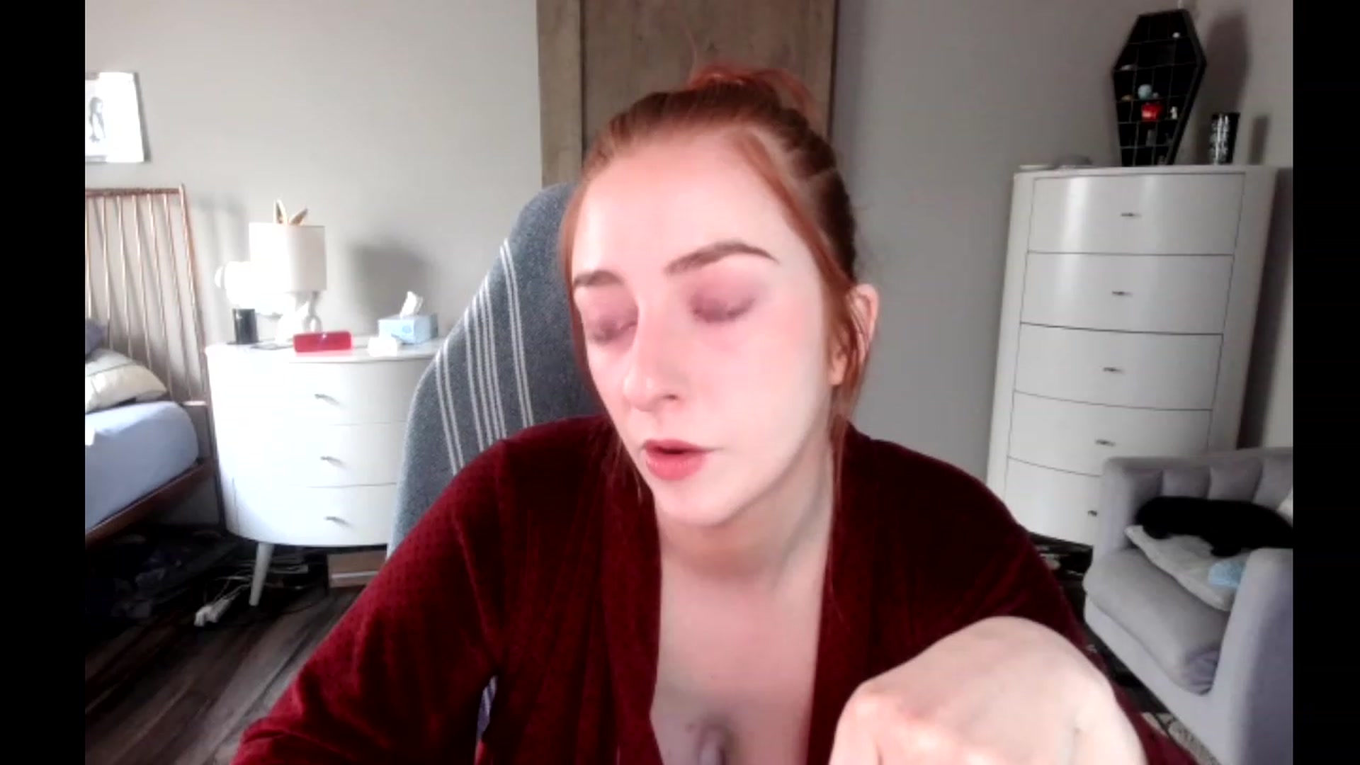 Gallery image thumbnail from lil_purrmaid's myfreecams stream on, 04/09/2023, 17:00 image 18 of 20