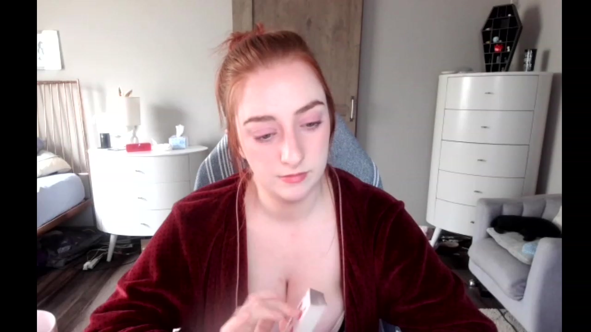 Gallery image thumbnail from lil_purrmaid's myfreecams stream on, 04/09/2023, 21:14 image 7 of 20