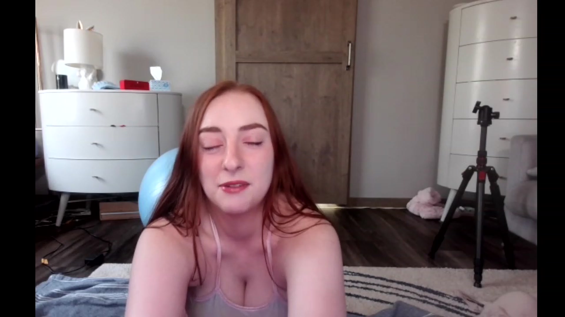 Gallery image thumbnail from lil_purrmaid's myfreecams stream on, 04/16/2023, 20:57 image 13 of 20