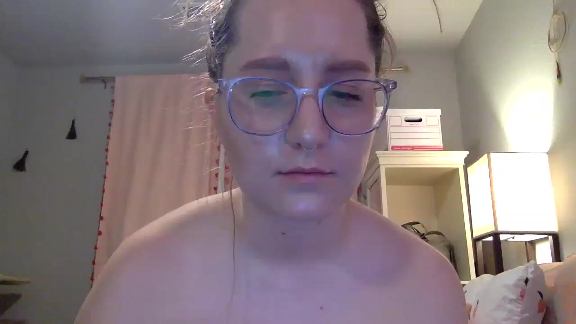 Gallery image thumbnail from lilacdreamsss's myfreecams stream on, 11/19/2022, 03:50 image 2 of 20