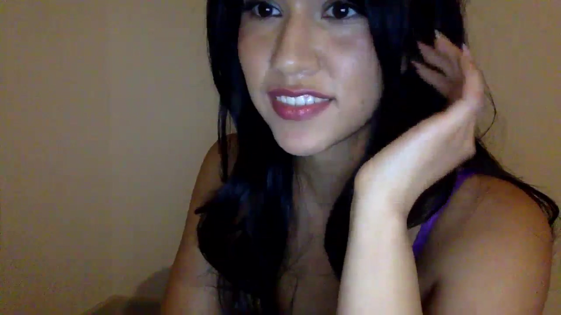 Gallery image thumbnail from lilagomez's myfreecams stream on, 01/25/2024, 11:53 image 19 of 20