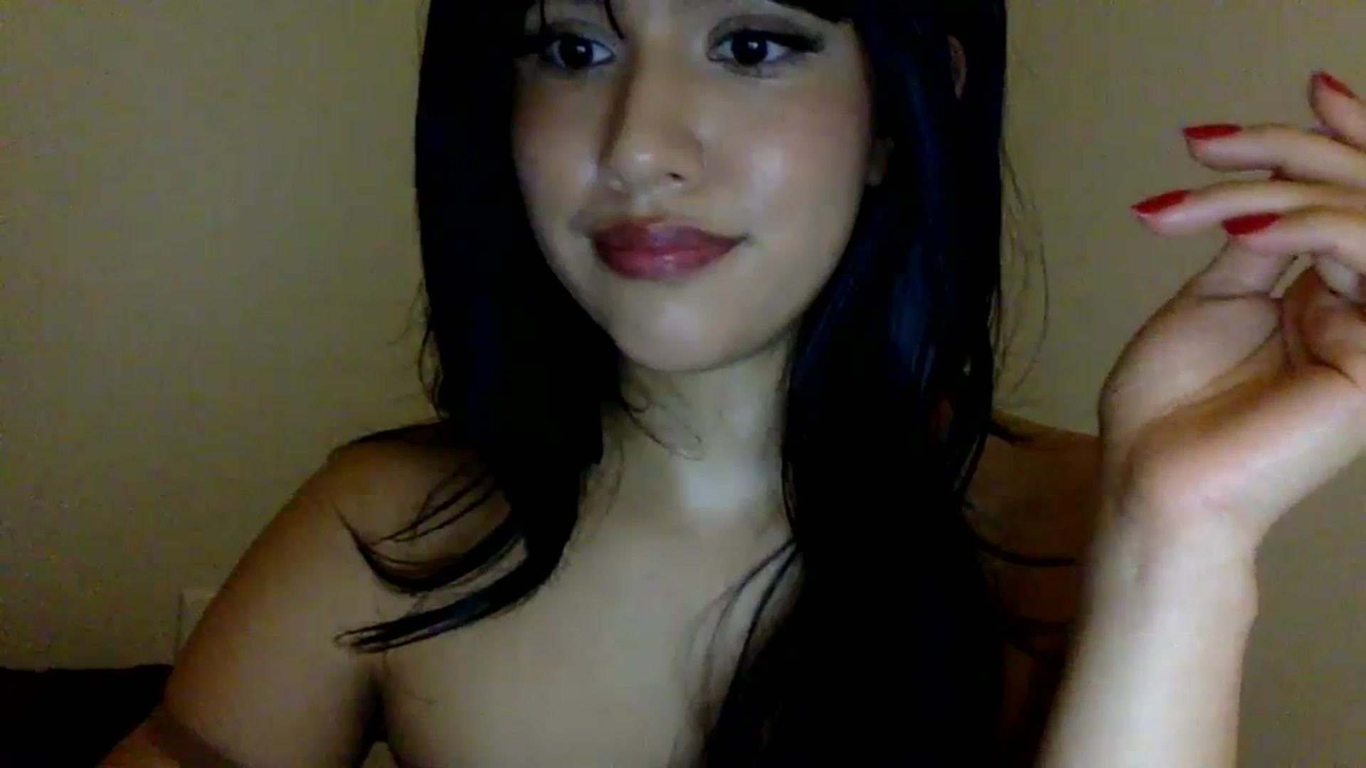 Gallery image thumbnail from lilagomez's myfreecams stream on, 02/08/2024, 10:50 image 7 of 20