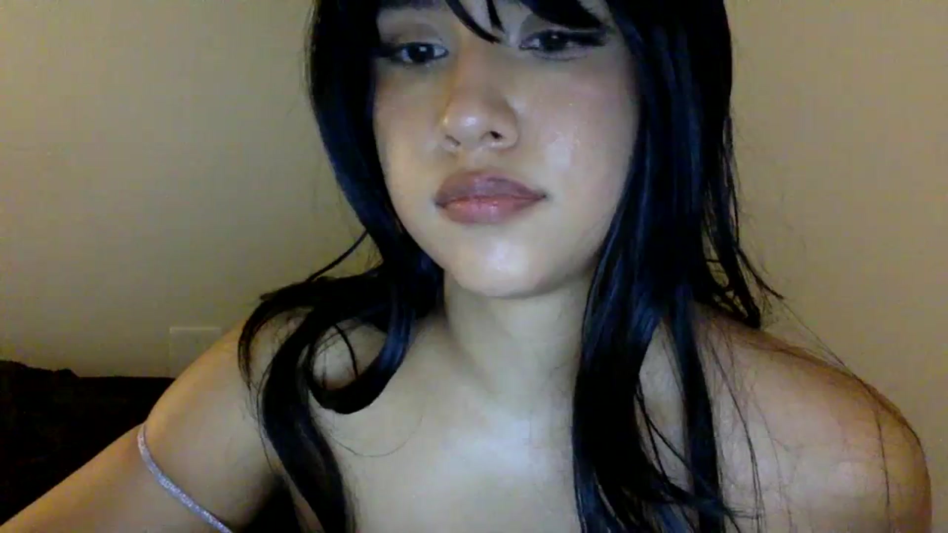 Gallery image thumbnail from lilagomez's myfreecams stream on, 02/09/2024, 08:44 image 20 of 20