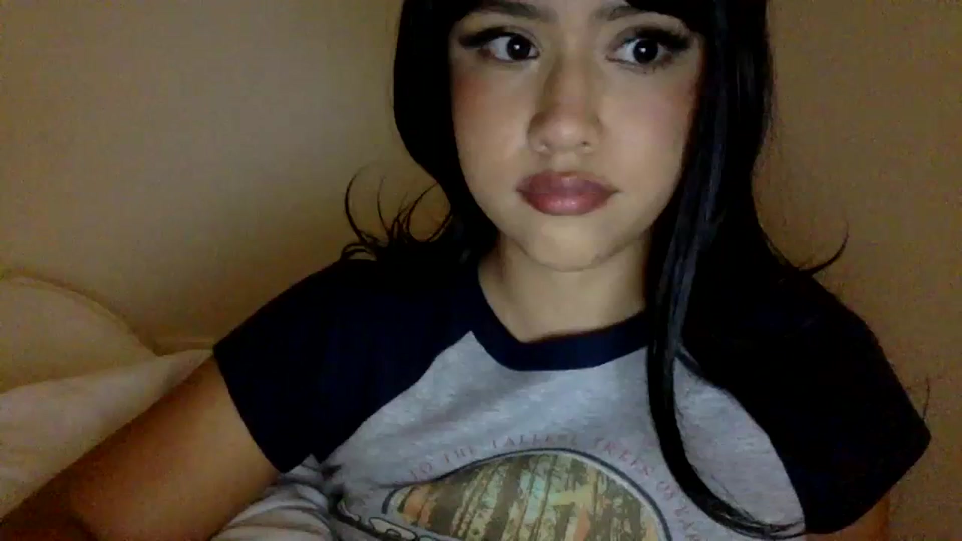 Gallery image thumbnail from lilagomez's myfreecams stream on, 03/01/2024, 07:49 image 9 of 20