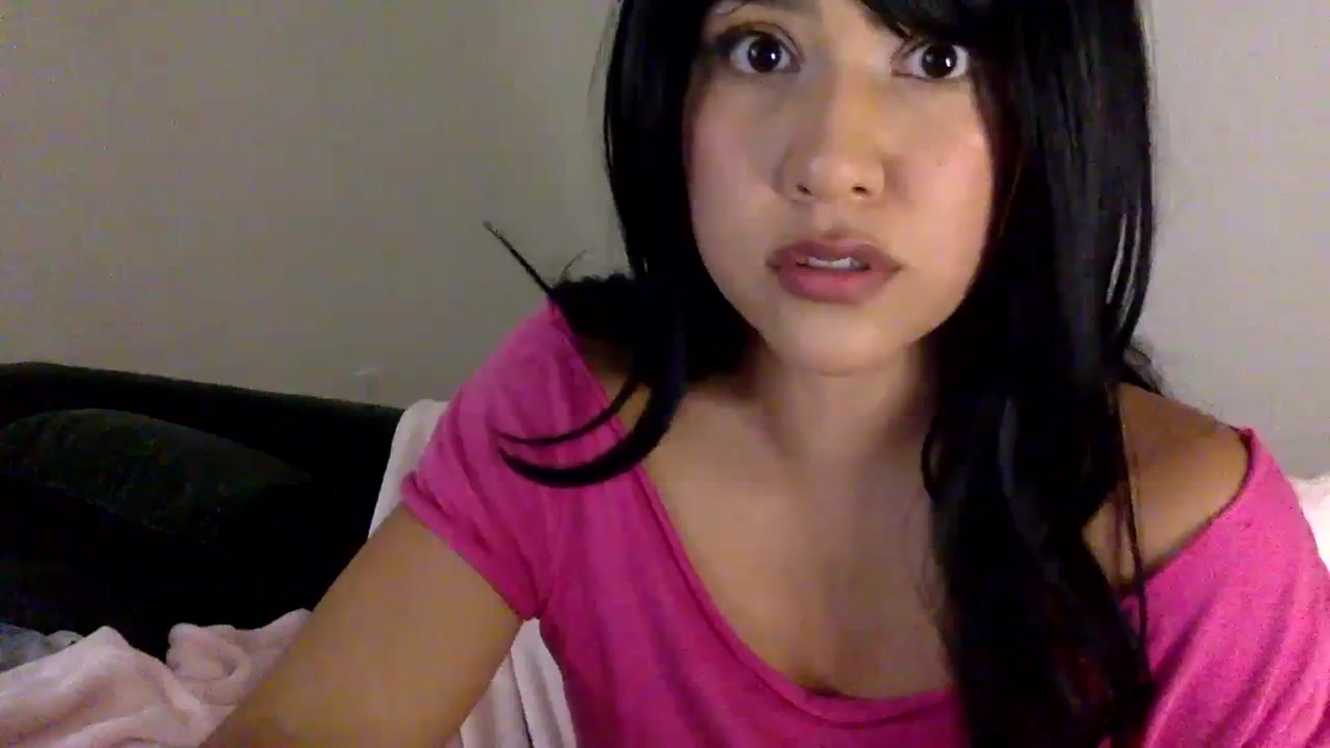 Gallery image thumbnail from lilagomez's myfreecams stream on, 04/08/2024, 08:07 image 2 of 20