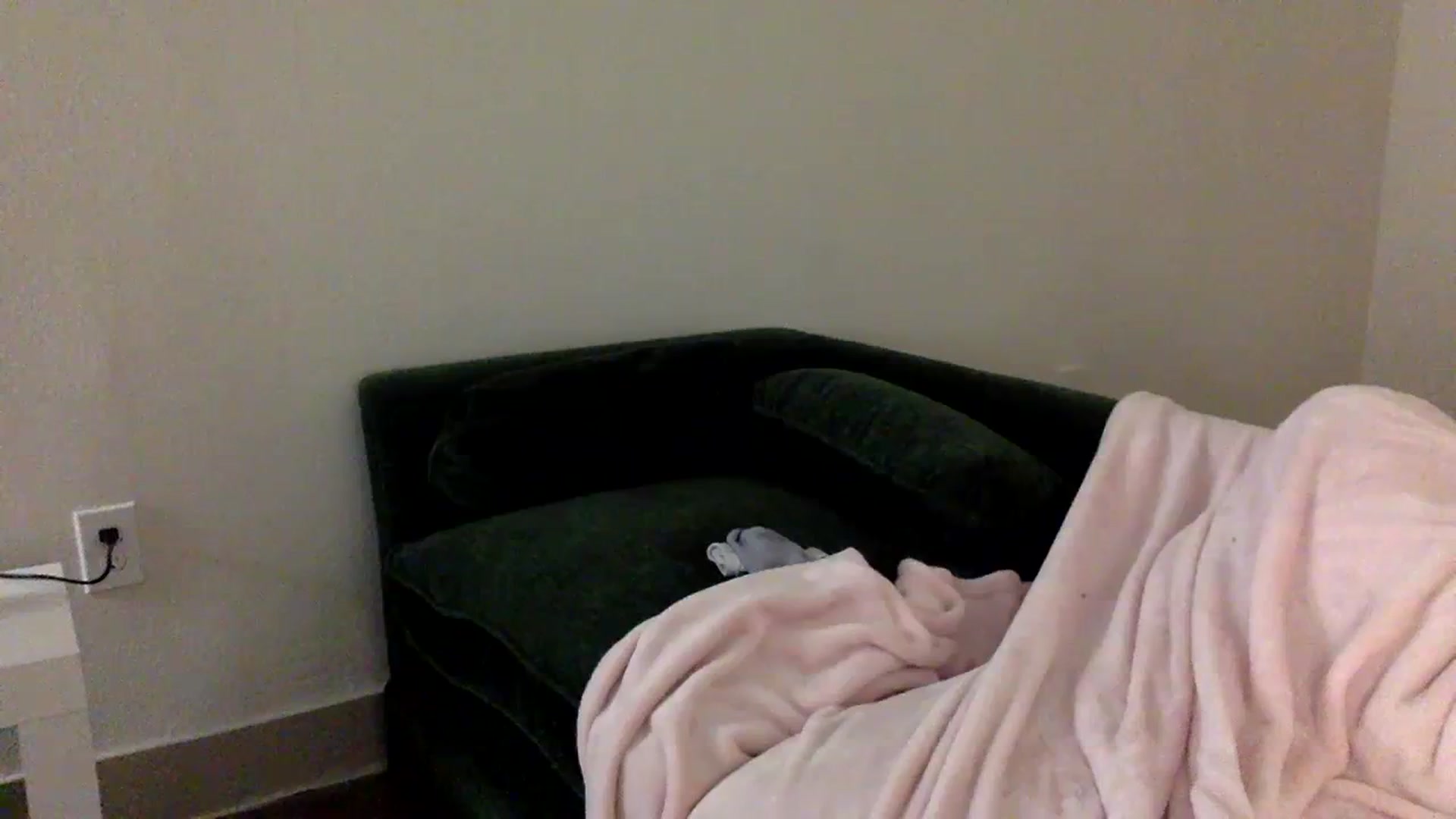 Gallery image thumbnail from lilagomez's myfreecams stream on, 04/08/2024, 08:07 image 19 of 20