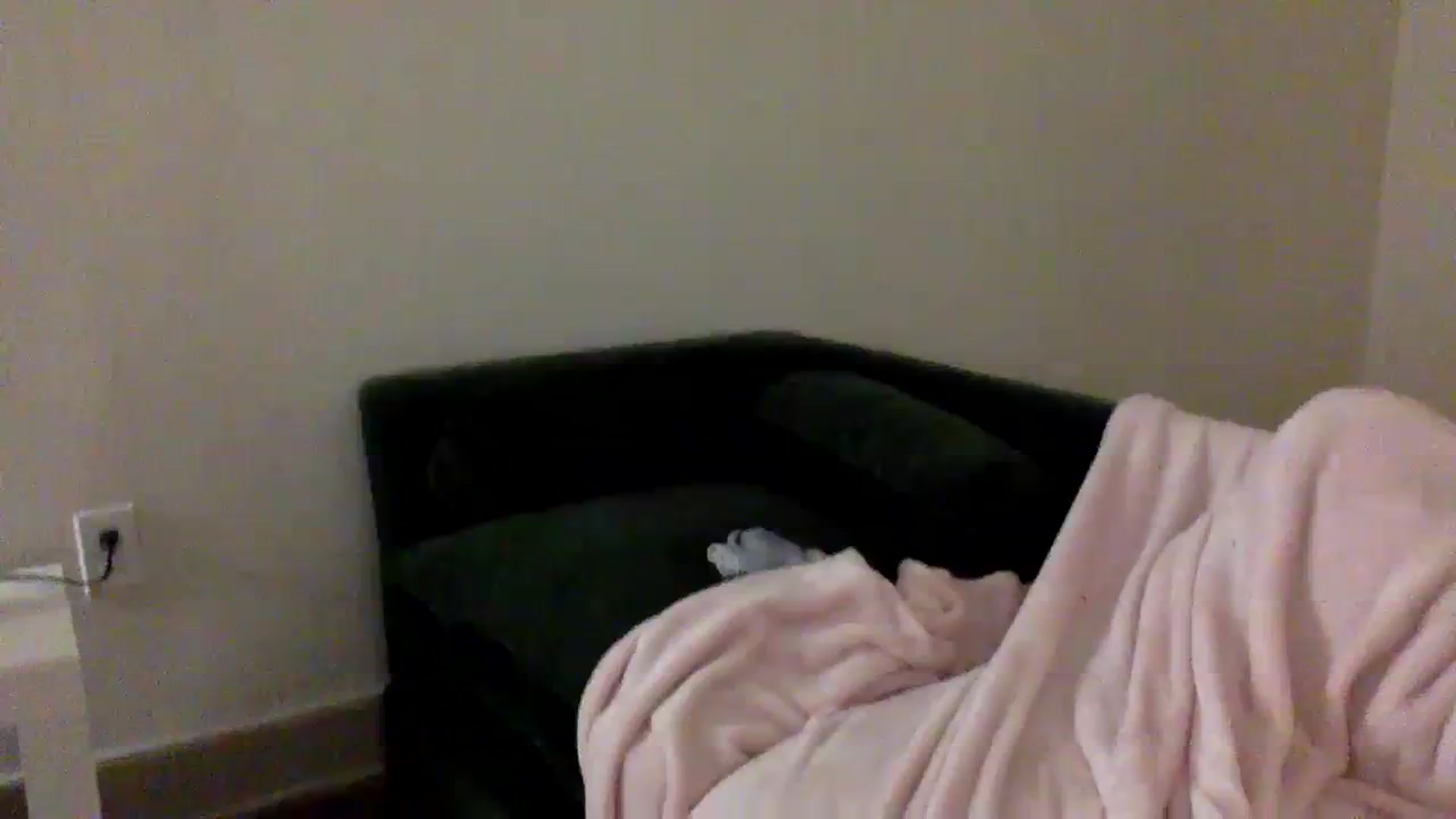 Gallery image thumbnail from lilagomez's myfreecams stream on, 04/08/2024, 08:07 image 18 of 20