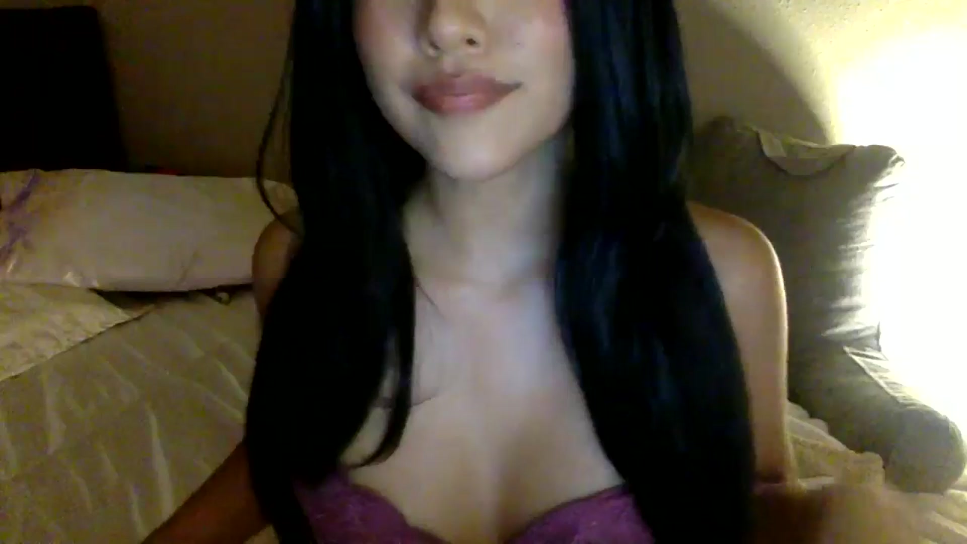 Gallery image thumbnail from lilagomez's myfreecams stream on, 07/21/2024, 10:07 image 20 of 20