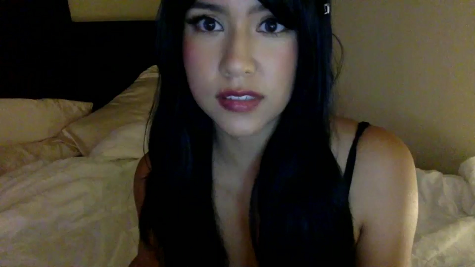 Gallery image thumbnail from lilagomez's myfreecams stream on, 07/23/2024, 12:43 image 1 of 20