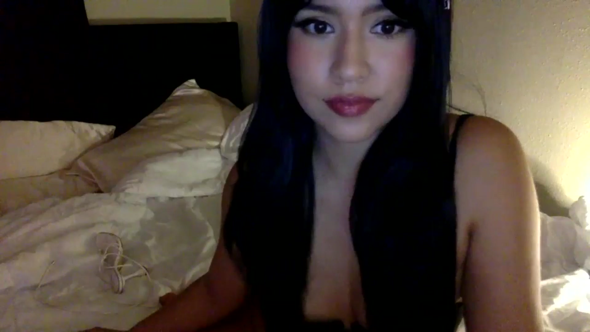 Gallery image thumbnail from lilagomez's myfreecams stream on, 07/23/2024, 12:43 image 11 of 20
