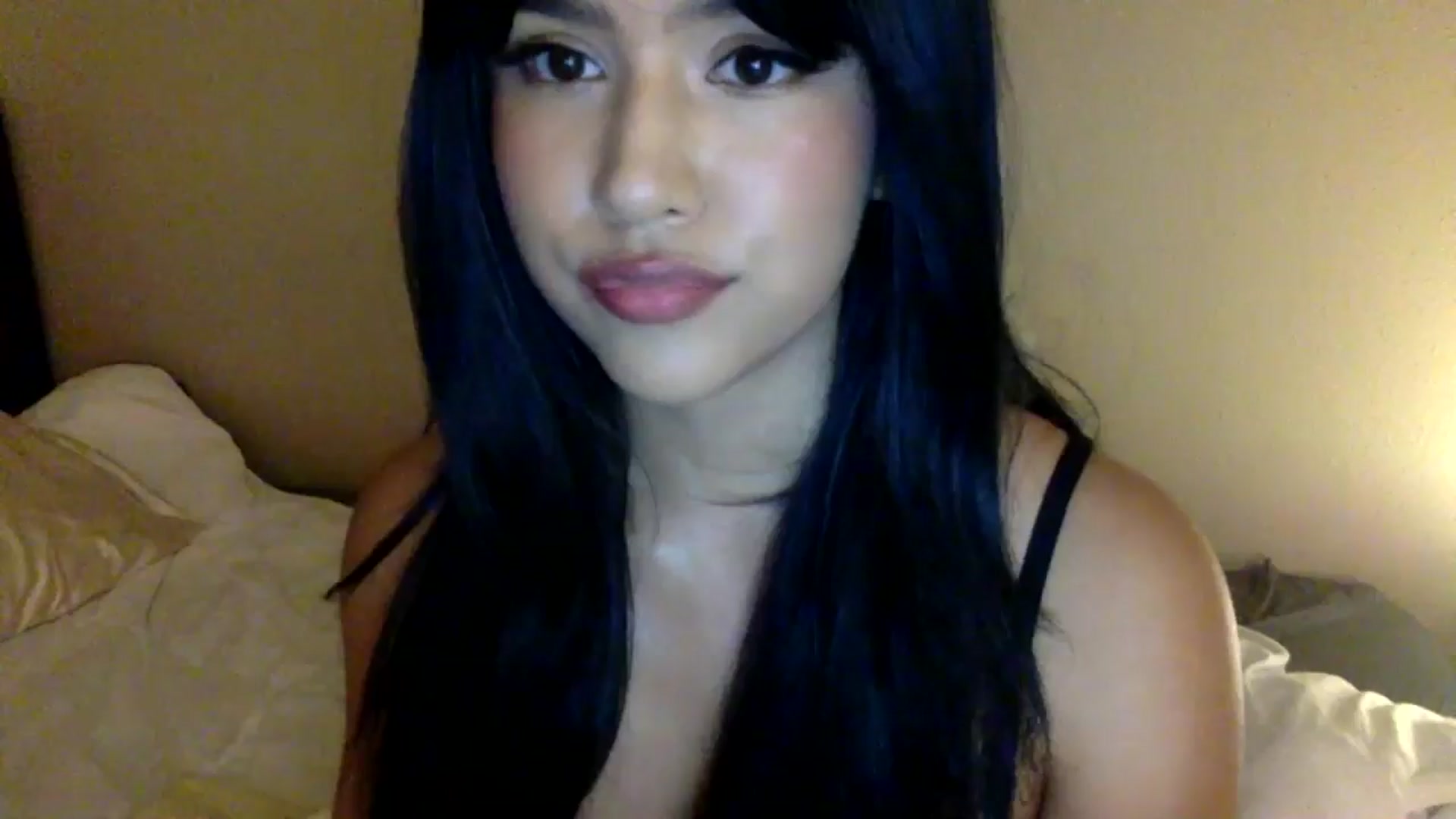 Gallery image thumbnail from lilagomez's myfreecams stream on, 07/28/2024, 19:13 image 2 of 20