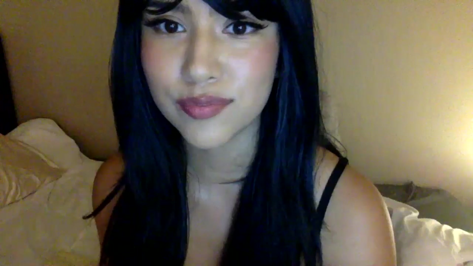 Gallery image thumbnail from lilagomez's myfreecams stream on, 07/28/2024, 19:13 image 4 of 20