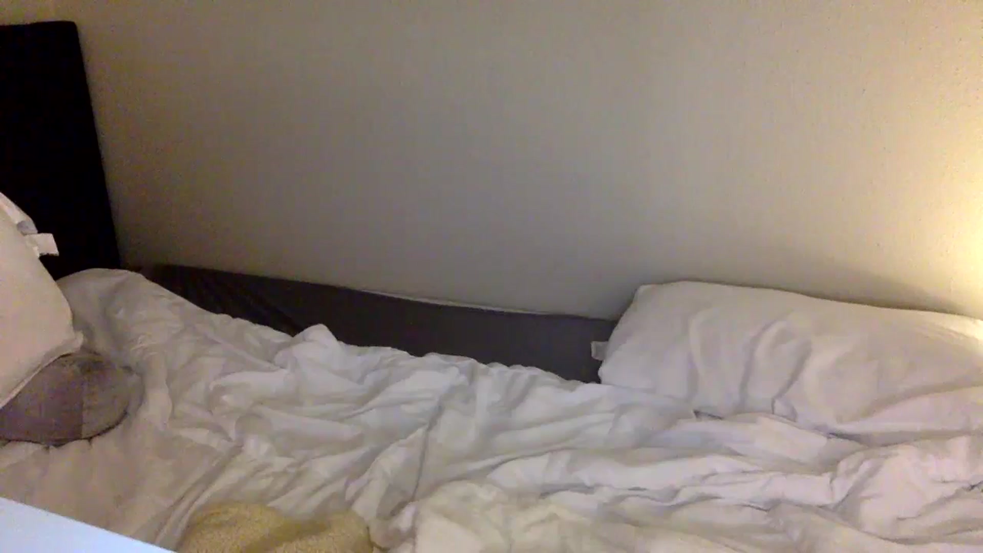 Gallery image thumbnail from lilagomez's myfreecams stream on, 07/30/2024, 19:43 image 16 of 20