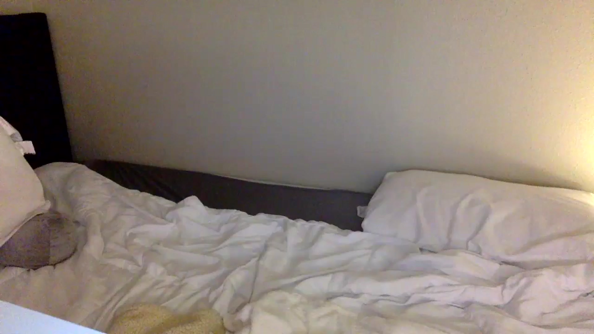 Gallery image thumbnail from lilagomez's myfreecams stream on, 07/30/2024, 19:43 image 14 of 20
