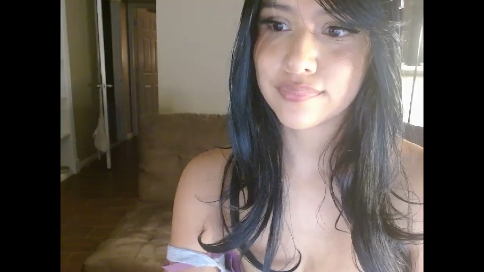 Gallery image thumbnail from lilagomez's myfreecams stream on, 09/11/2024, 09:54 image 20 of 20