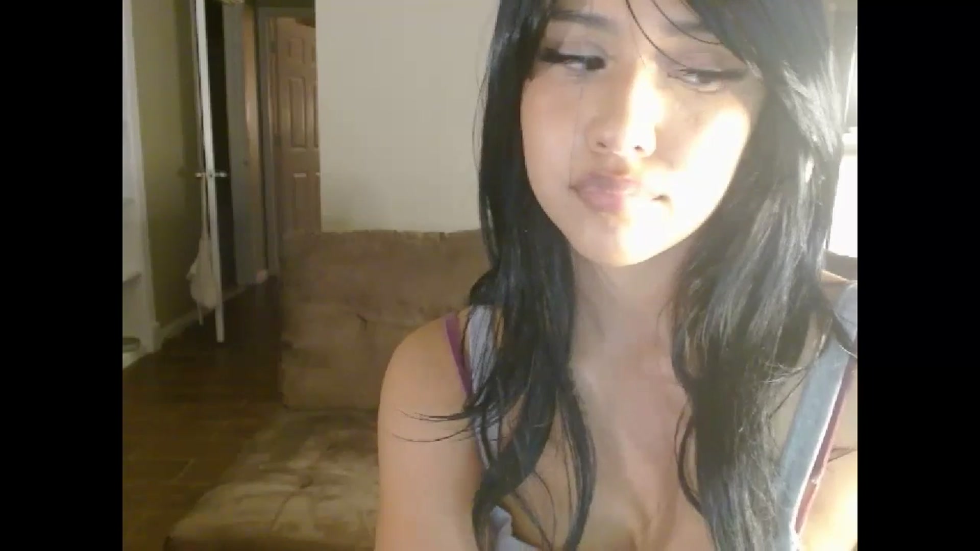 Gallery image thumbnail from lilagomez's myfreecams stream on, 09/11/2024, 09:54 image 2 of 20