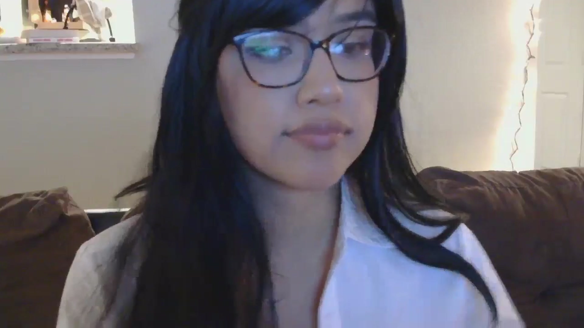 Gallery image thumbnail from lilagomez's myfreecams stream on, 02/27/2025, 11:42 image 10 of 20