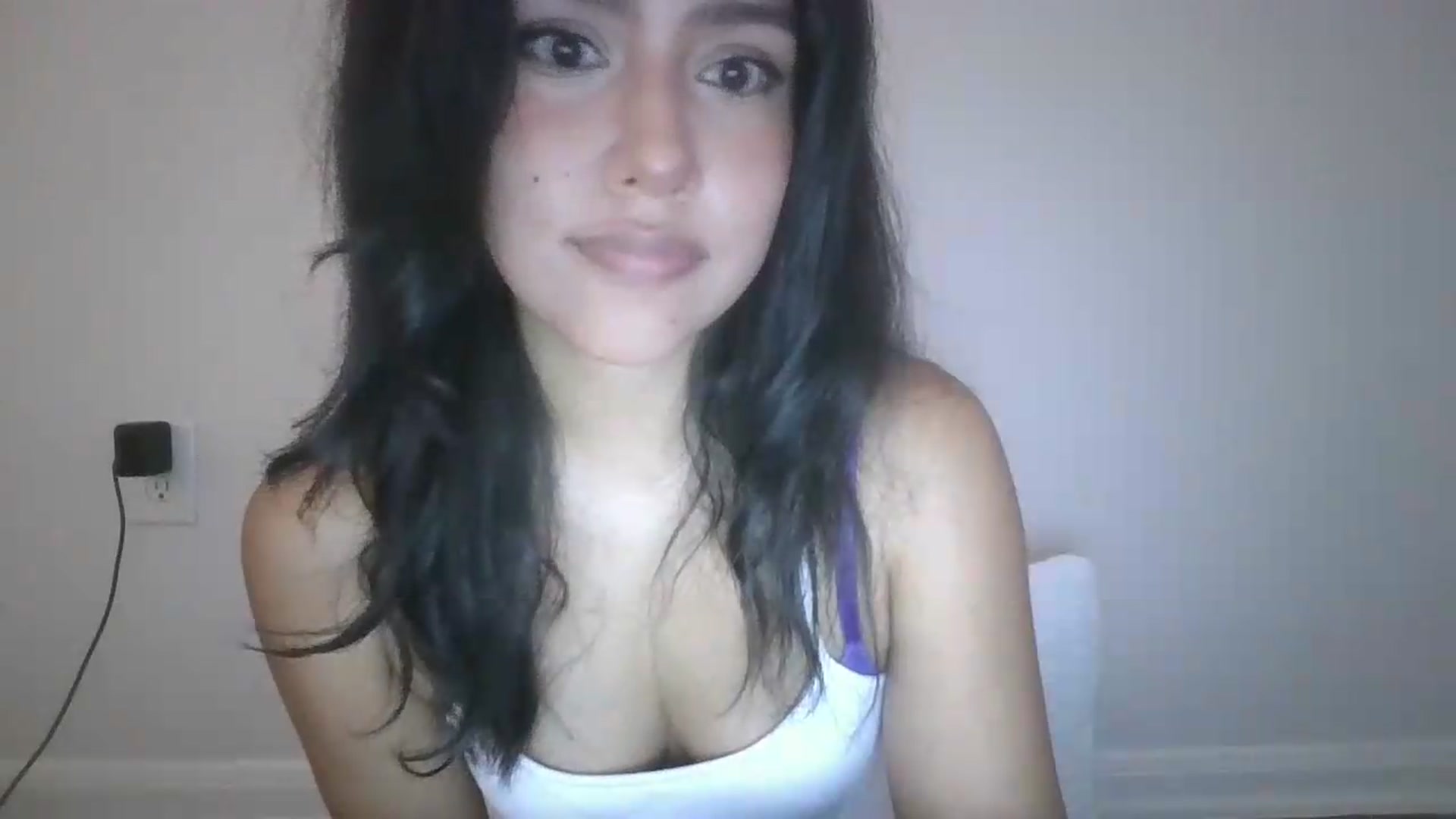 Gallery image thumbnail from lilagomez's myfreecams stream on, 06/12/2026, 12:14 image 8 of 20