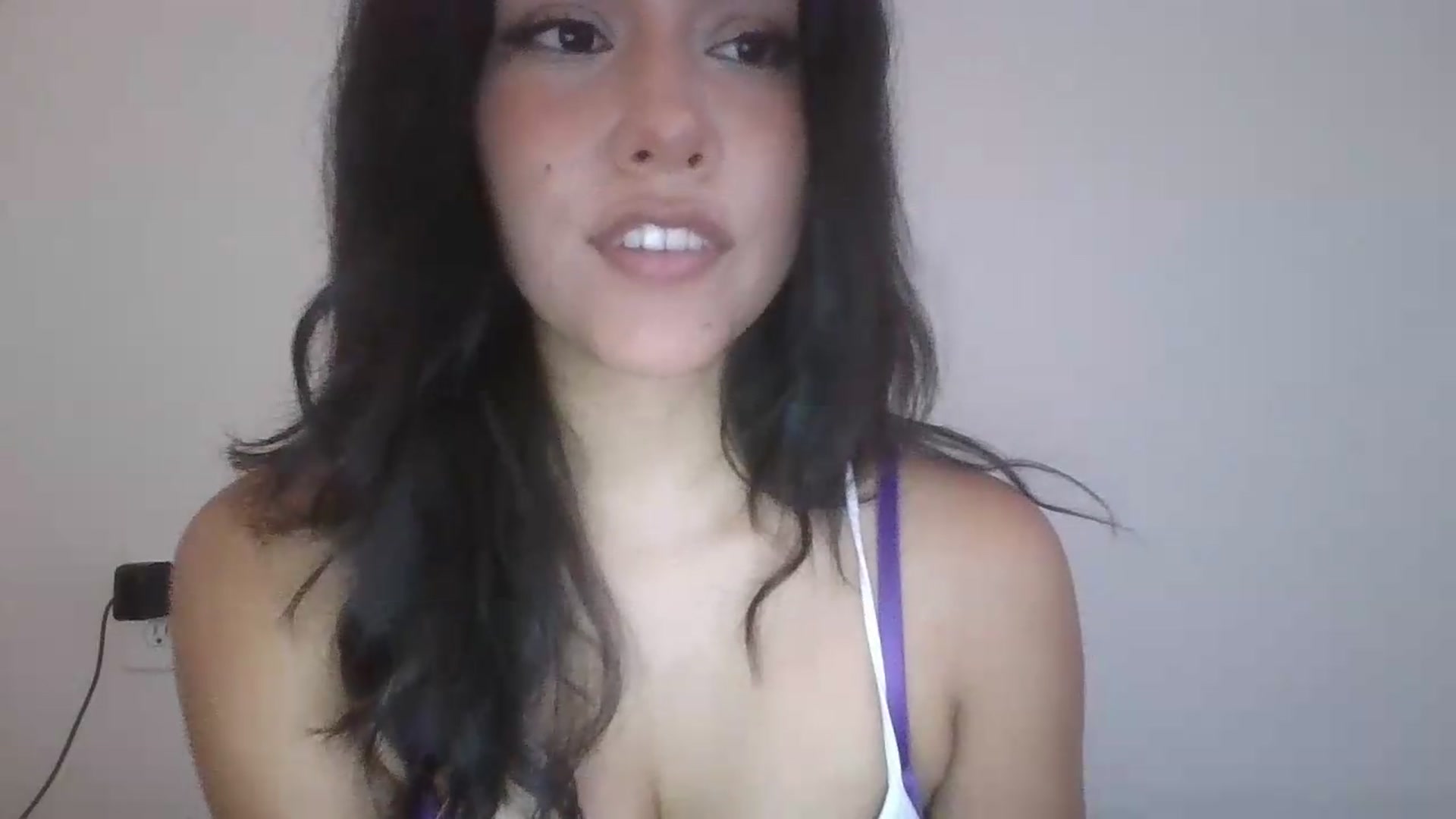 Gallery image thumbnail from lilagomez's myfreecams stream on, 06/12/2026, 13:33 image 16 of 20