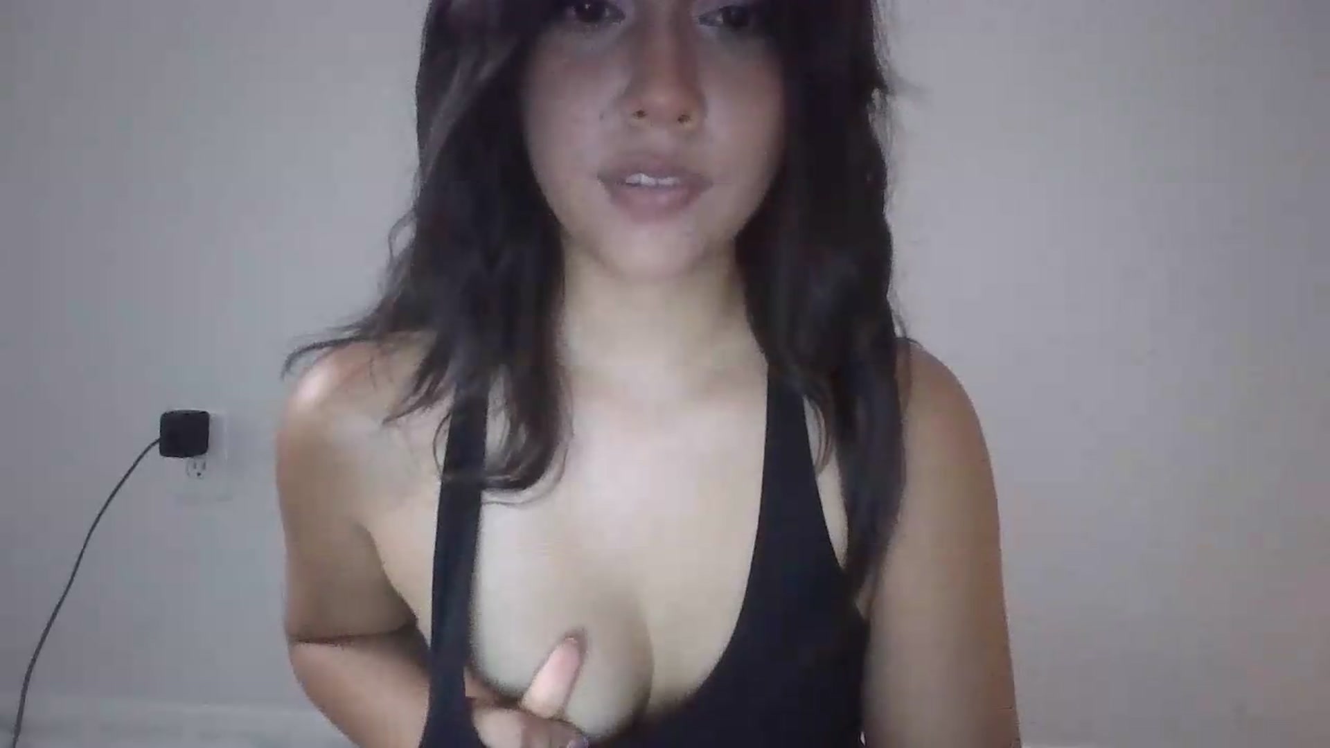Gallery image thumbnail from lilagomez's myfreecams stream on, 06/21/2026, 06:24 image 8 of 20