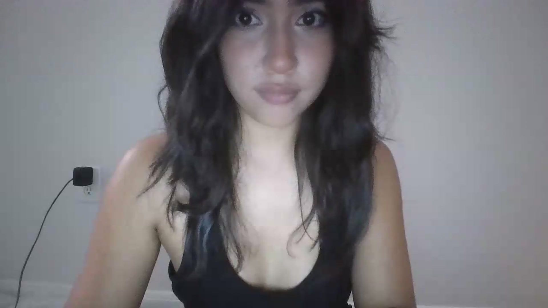 Gallery image thumbnail from lilagomez's myfreecams stream on, 06/21/2026, 06:24 image 17 of 20