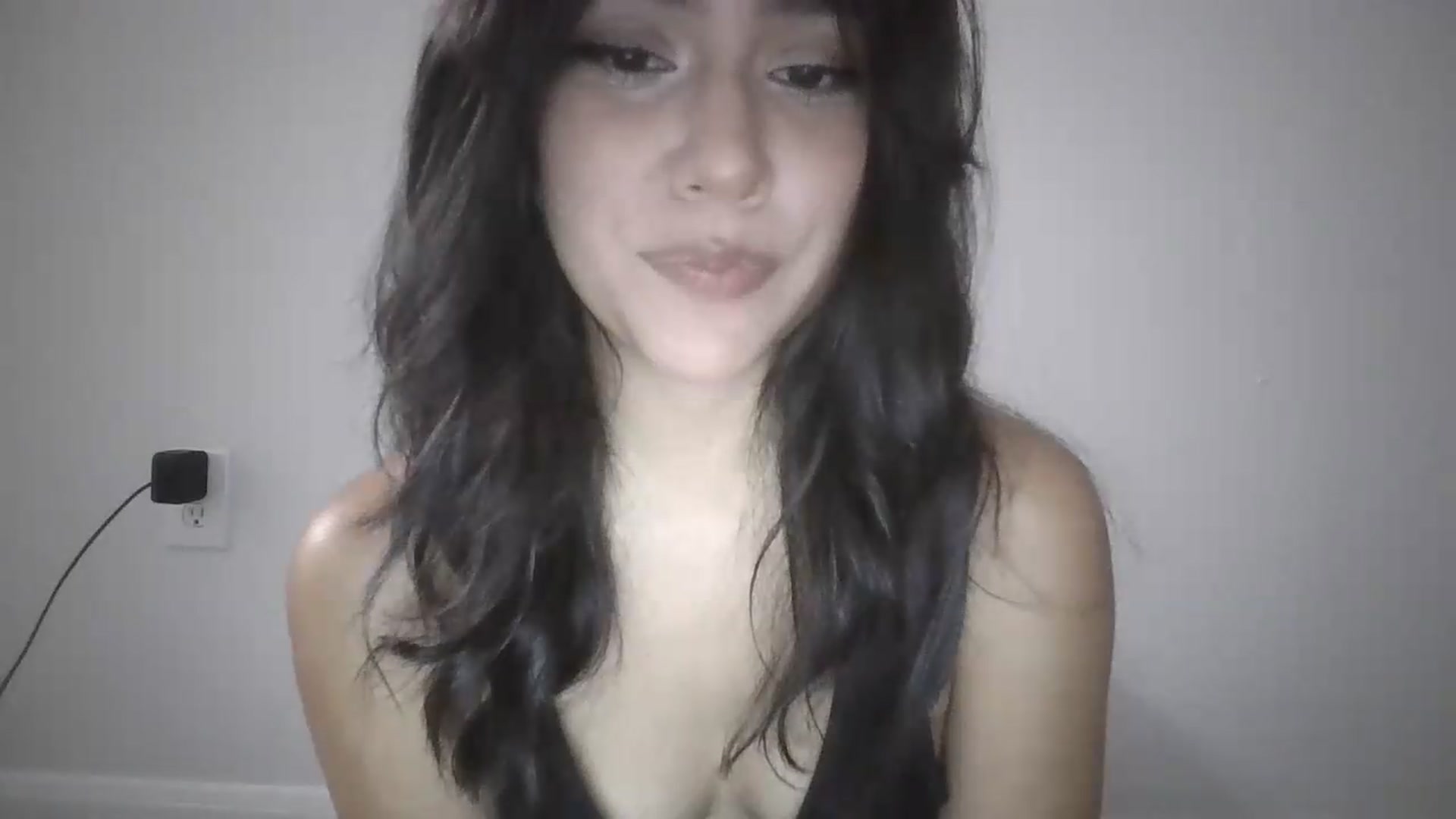 Gallery image thumbnail from lilagomez's myfreecams stream on, 06/21/2026, 09:27 image 11 of 20