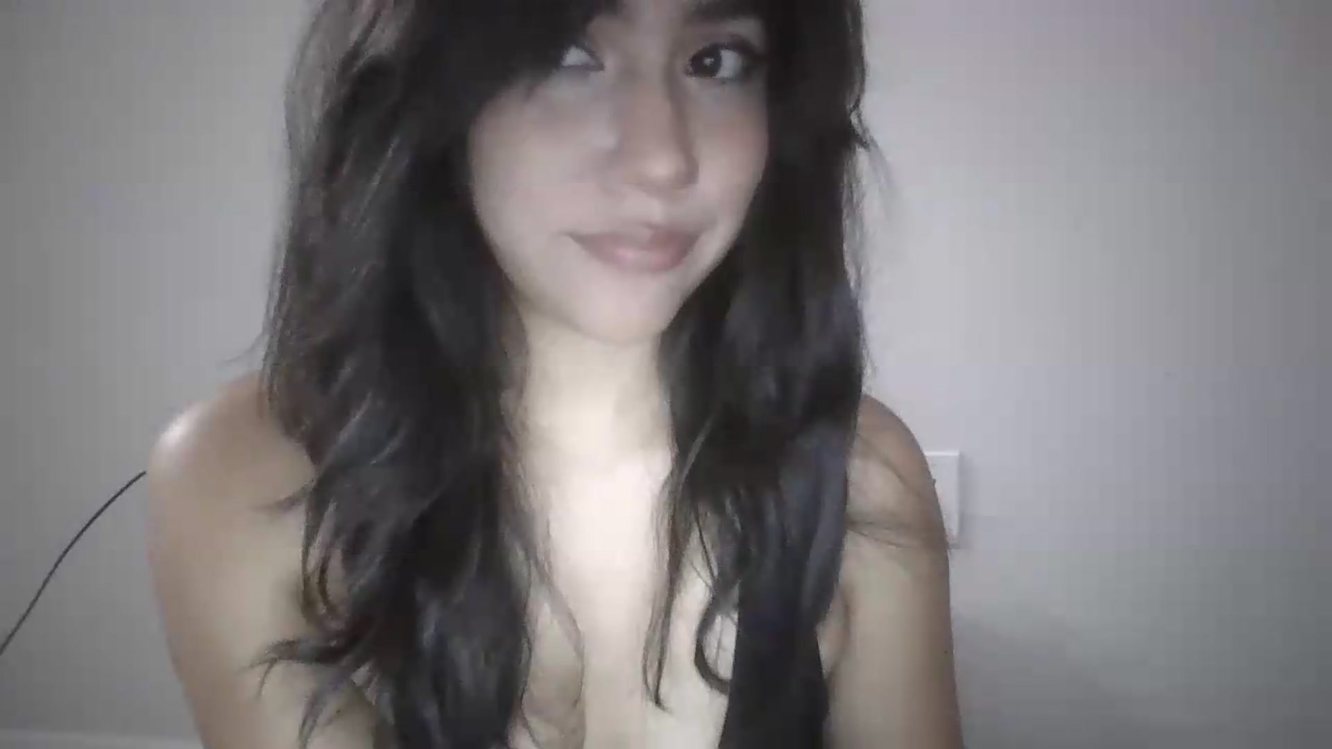Gallery image thumbnail from lilagomez's myfreecams stream on, 06/21/2026, 09:27 image 2 of 20