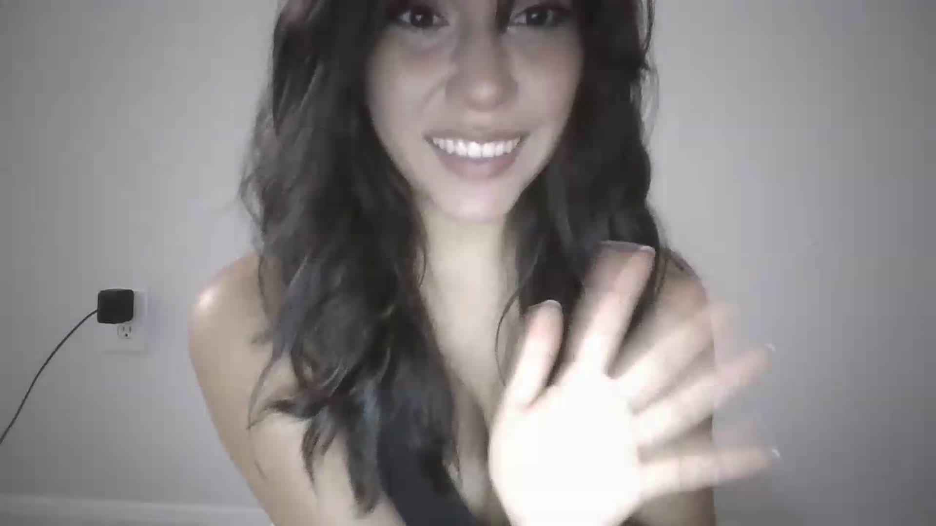 Gallery image thumbnail from lilagomez's myfreecams stream on, 06/21/2026, 09:27 image 9 of 20