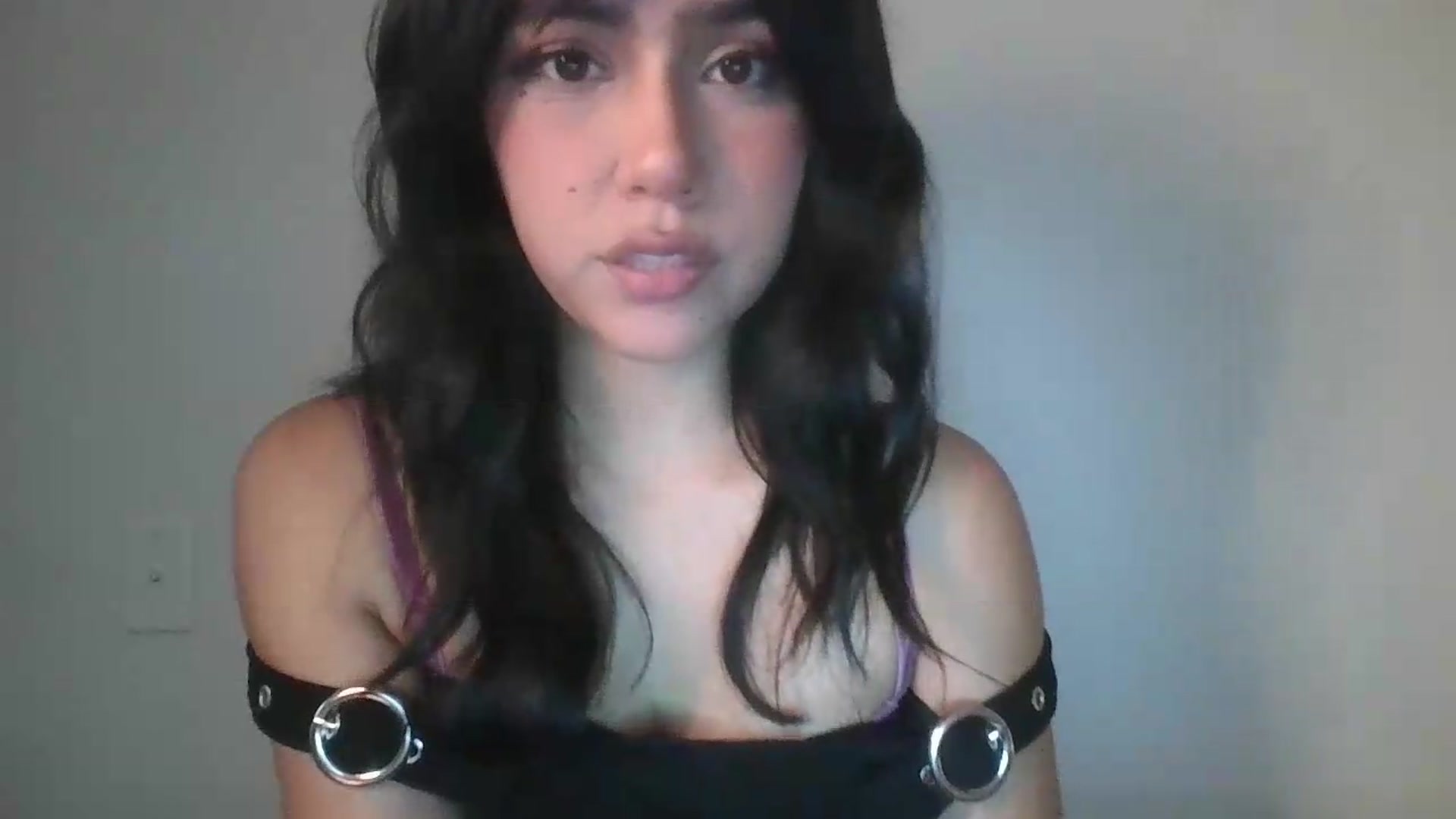 Gallery image thumbnail from lilagomez's myfreecams stream on, 06/25/2026, 10:49 image 3 of 20