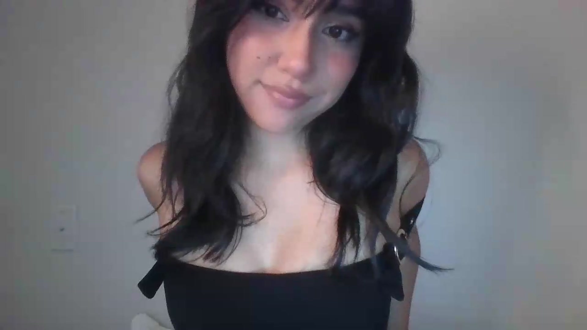 Gallery image thumbnail from lilagomez's myfreecams stream on, 06/25/2026, 11:59 image 5 of 20