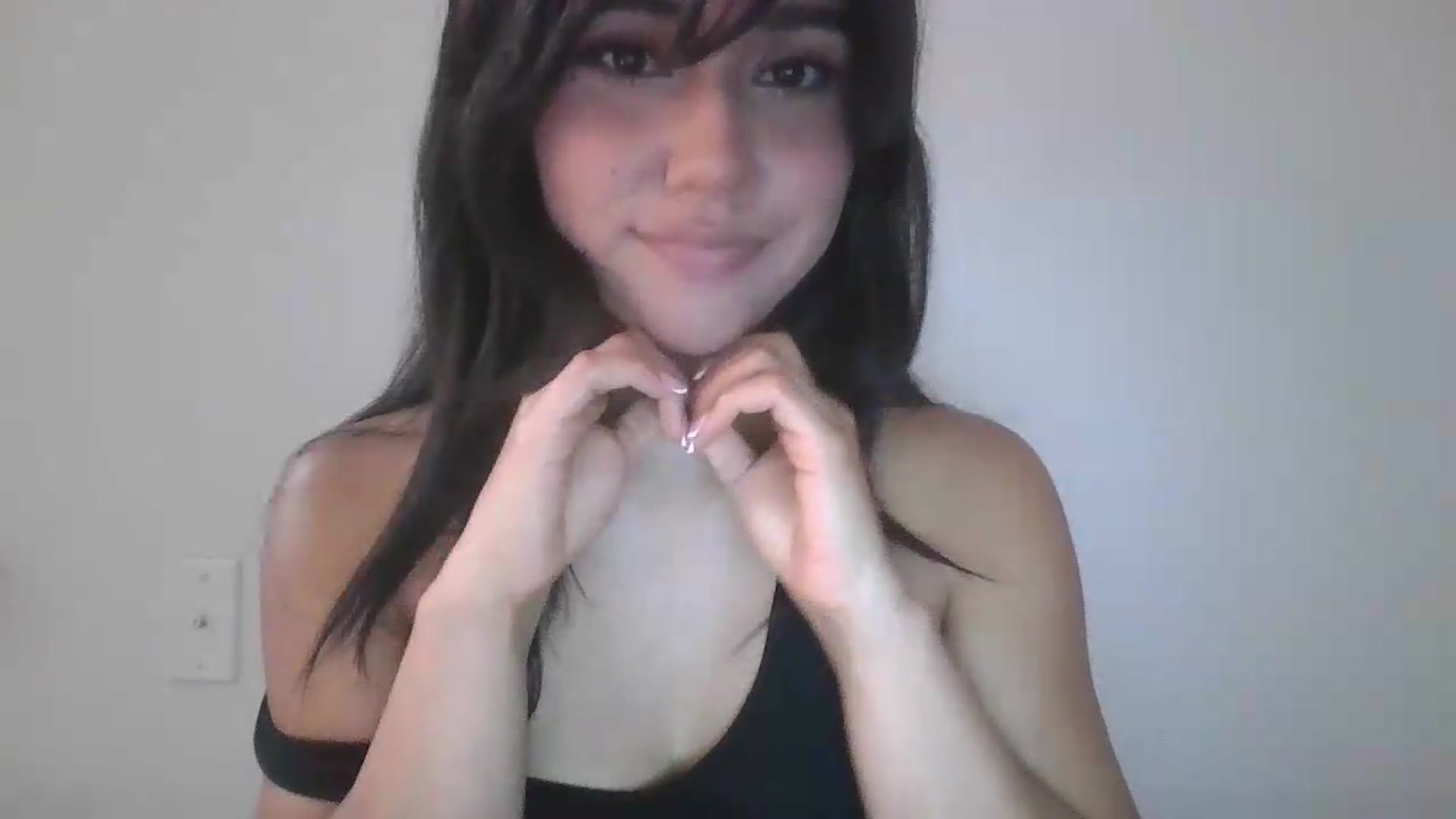 Gallery image thumbnail from lilagomez's myfreecams stream on, 06/27/2026, 08:44 image 8 of 20