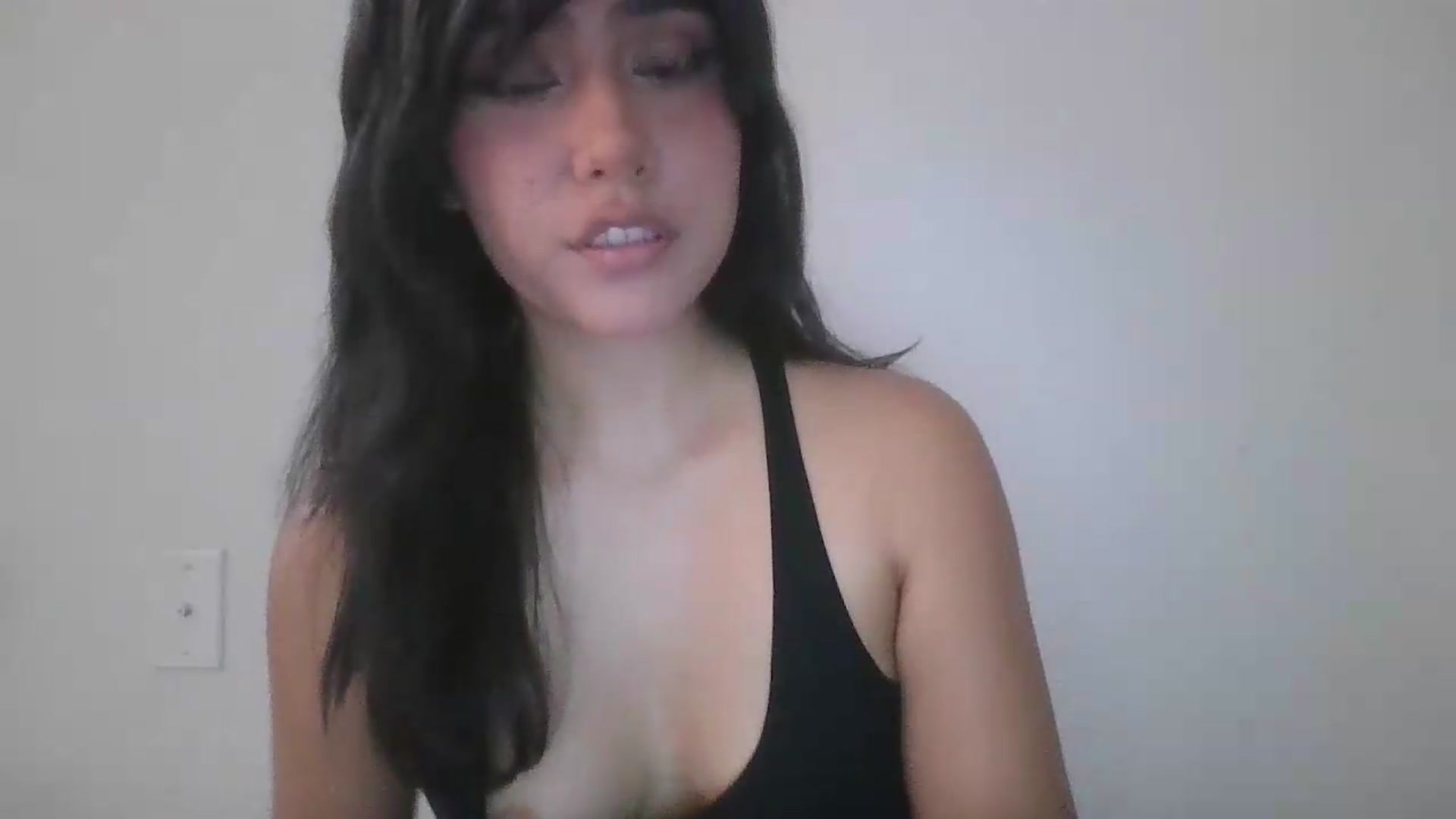 Gallery image thumbnail from lilagomez's myfreecams stream on, 06/27/2026, 08:44 image 4 of 20