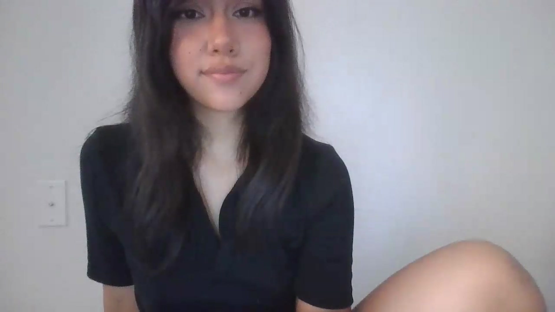 Gallery image thumbnail from lilagomez's myfreecams stream on, 06/30/2026, 13:54 image 7 of 20