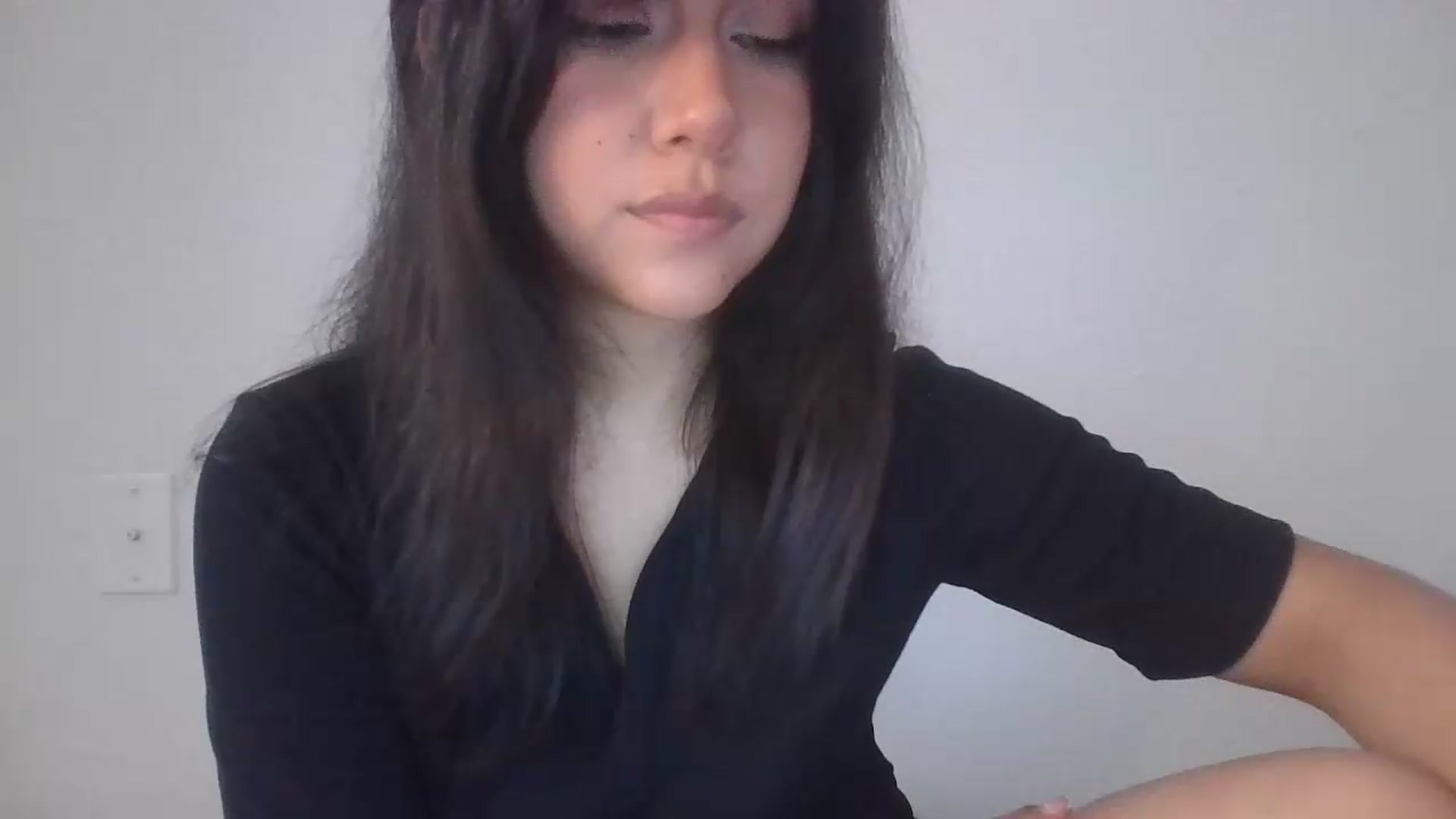Gallery image thumbnail from lilagomez's myfreecams stream on, 06/30/2026, 13:54 image 10 of 20