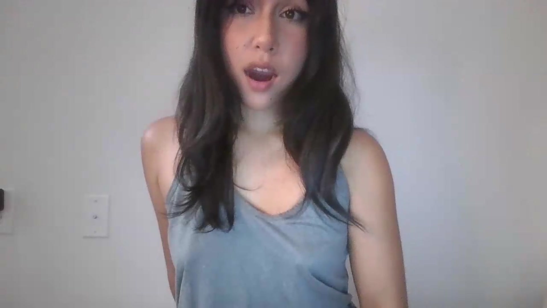 Gallery image thumbnail from lilagomez's myfreecams stream on, 07/04/2026, 09:01 image 10 of 20