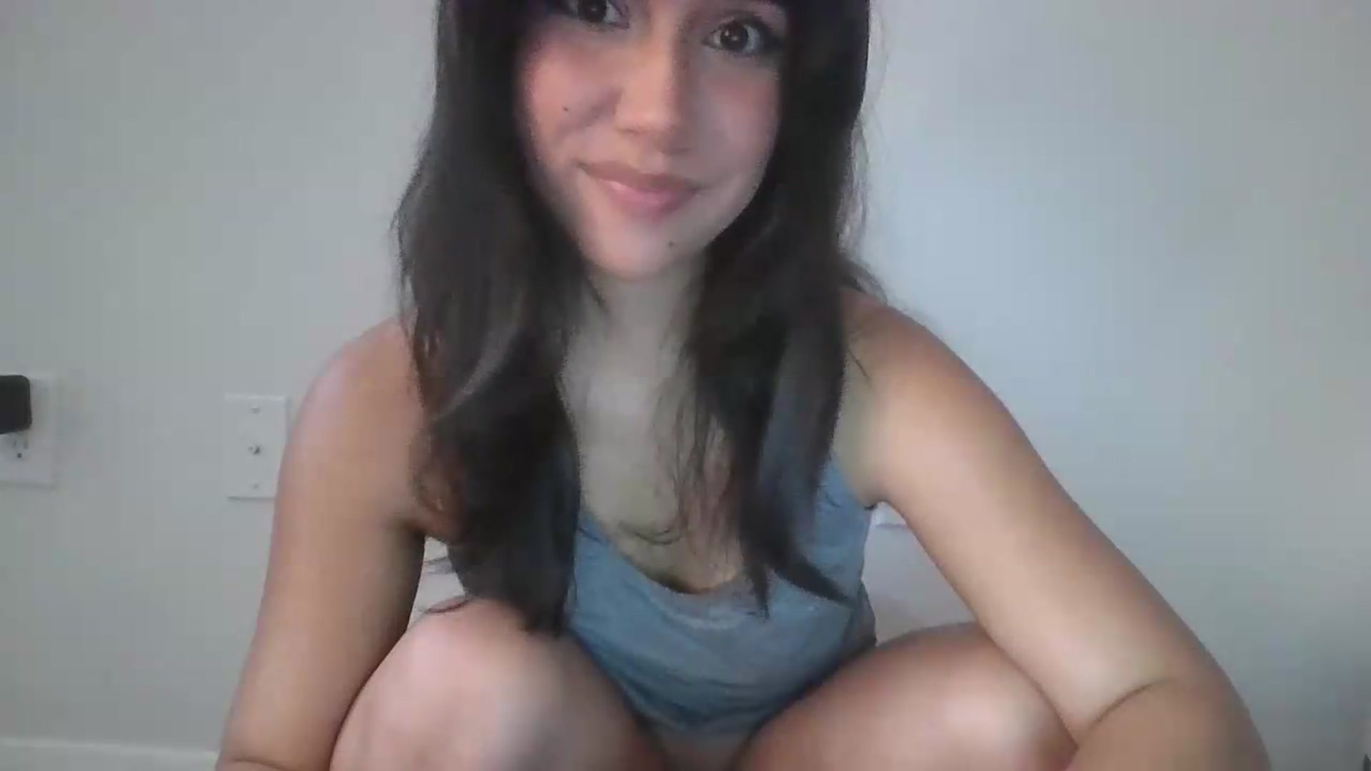 Gallery image thumbnail from lilagomez's myfreecams stream on, 07/04/2026, 09:01 image 16 of 20