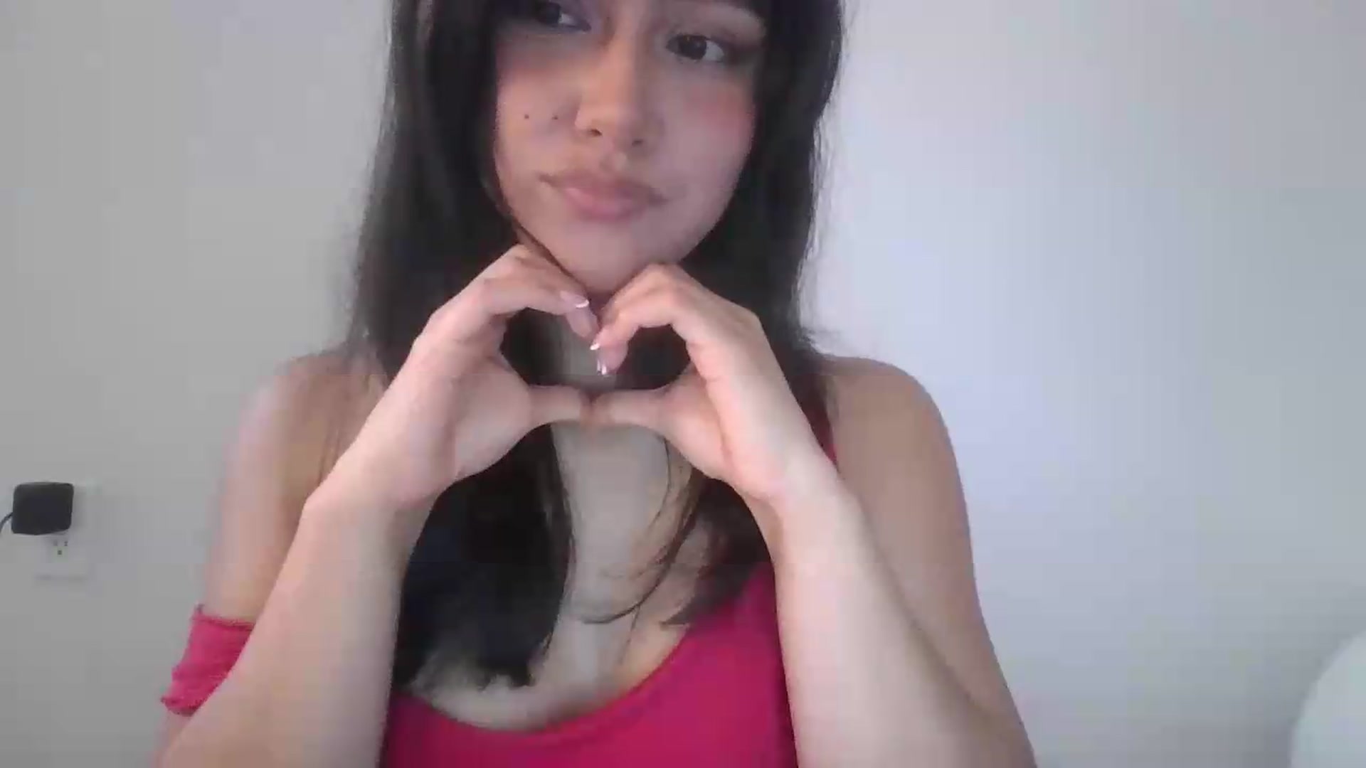 Gallery image thumbnail from lilagomez's myfreecams stream on, 07/06/2026, 18:52 image 5 of 20