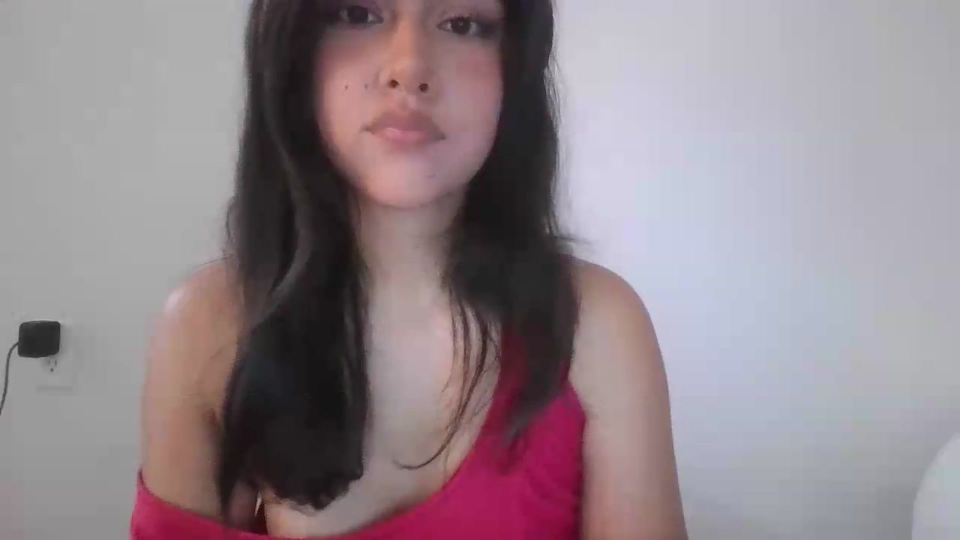 Gallery image thumbnail from lilagomez's myfreecams stream on, 07/06/2026, 18:52 image 7 of 20