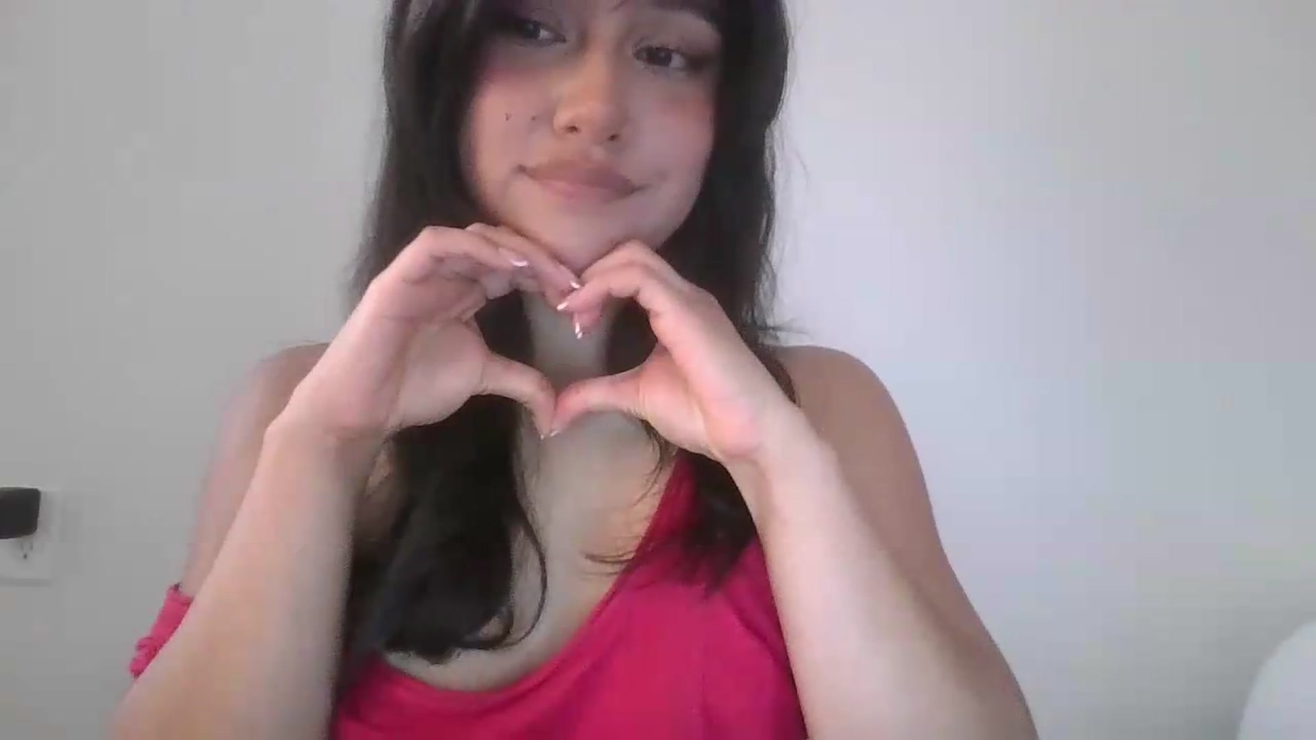 Gallery image thumbnail from lilagomez's myfreecams stream on, 07/06/2026, 18:52 image 17 of 20
