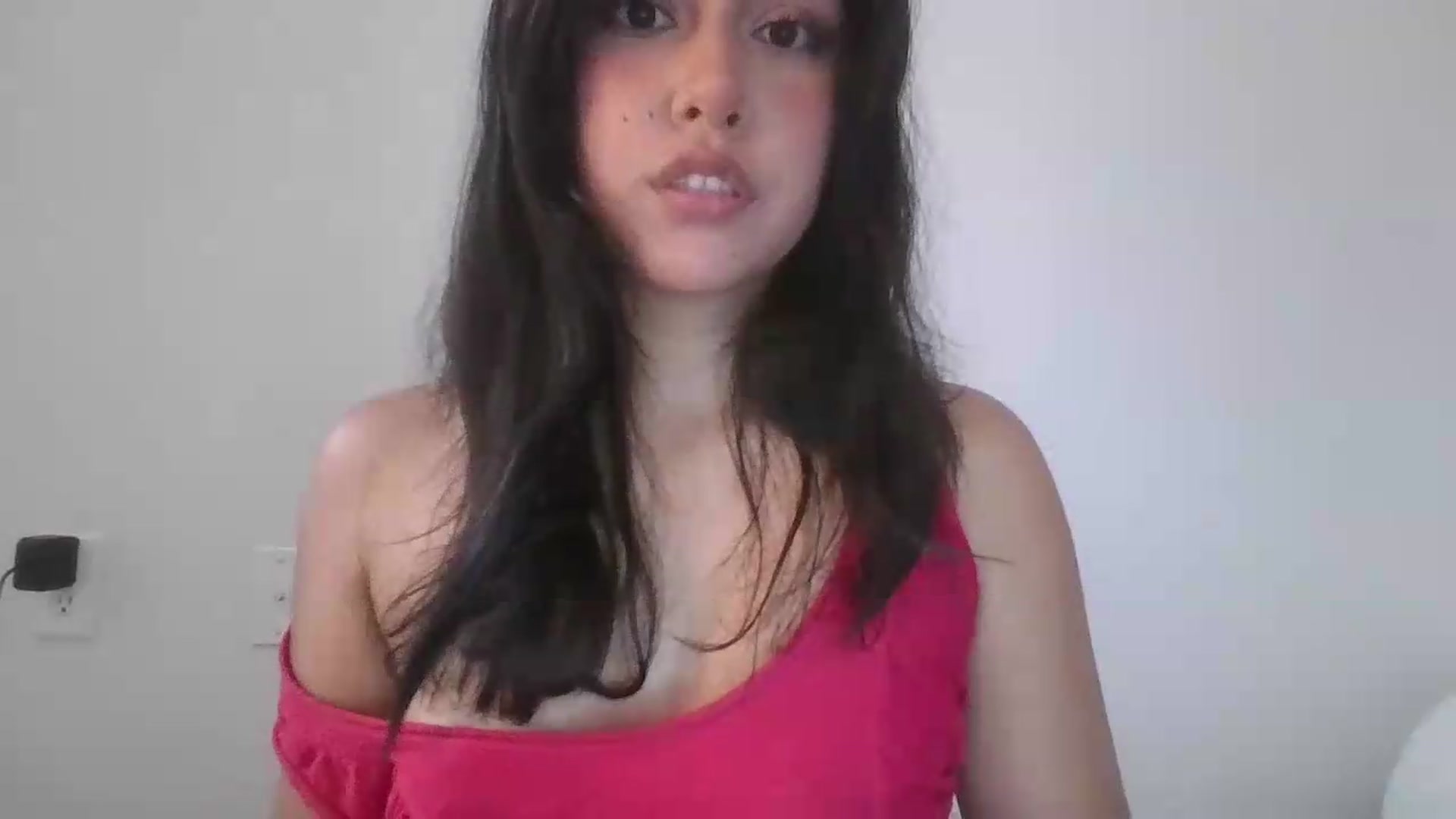 Gallery image thumbnail from lilagomez's myfreecams stream on, 07/06/2026, 18:52 image 12 of 20