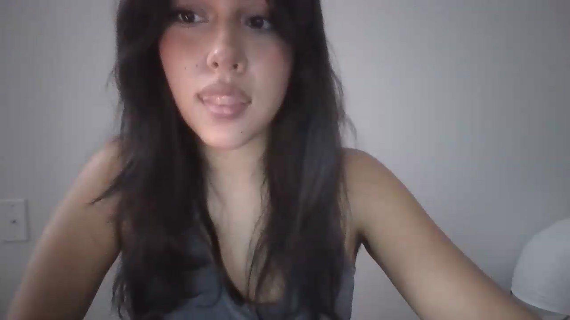 Gallery image thumbnail from lilagomez's myfreecams stream on, 07/21/2026, 10:04 image 11 of 20