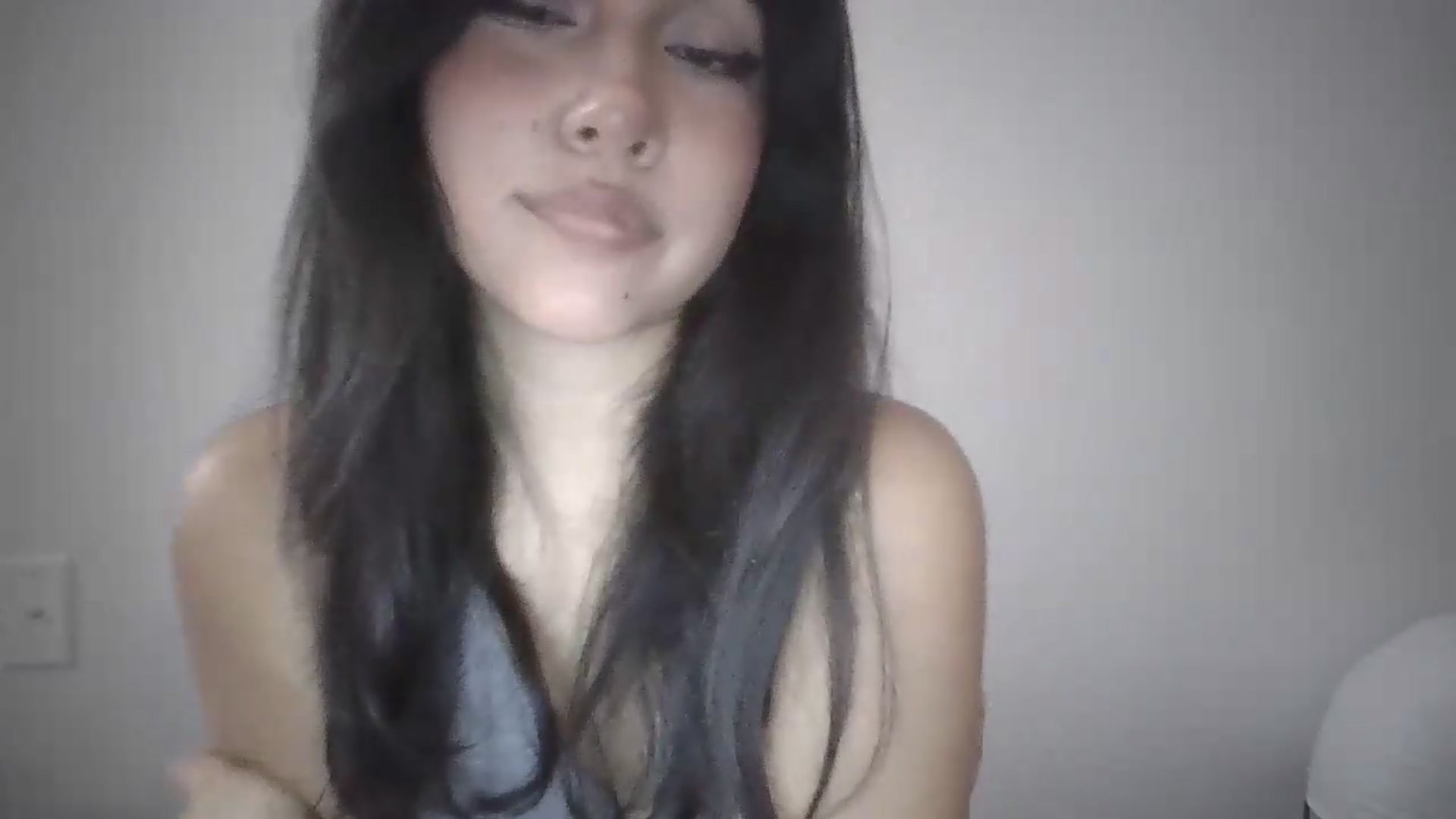 Gallery image thumbnail from lilagomez's myfreecams stream on, 07/21/2026, 10:04 image 20 of 20