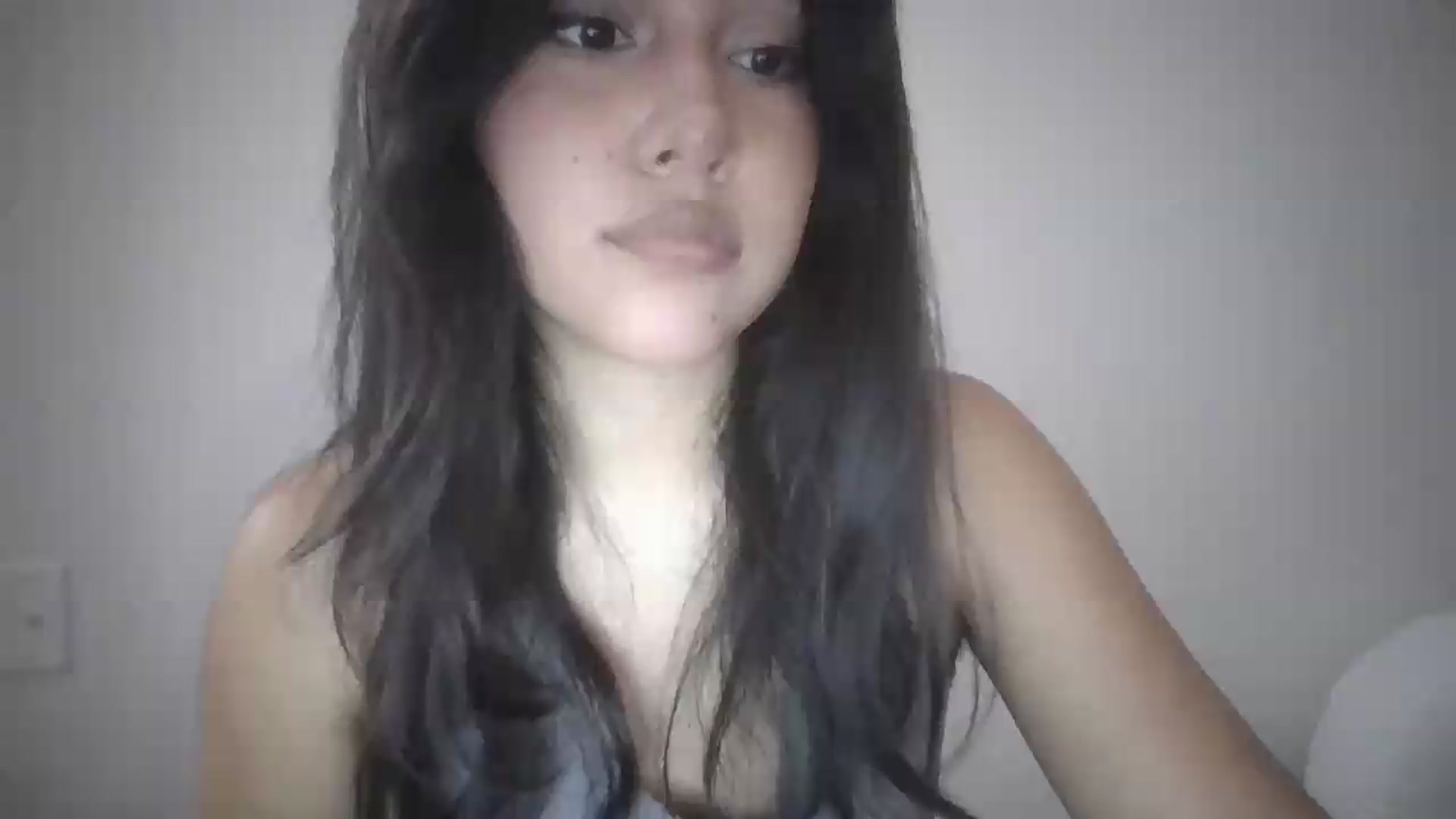 Gallery image thumbnail from lilagomez's myfreecams stream on, 07/21/2026, 10:04 image 18 of 20
