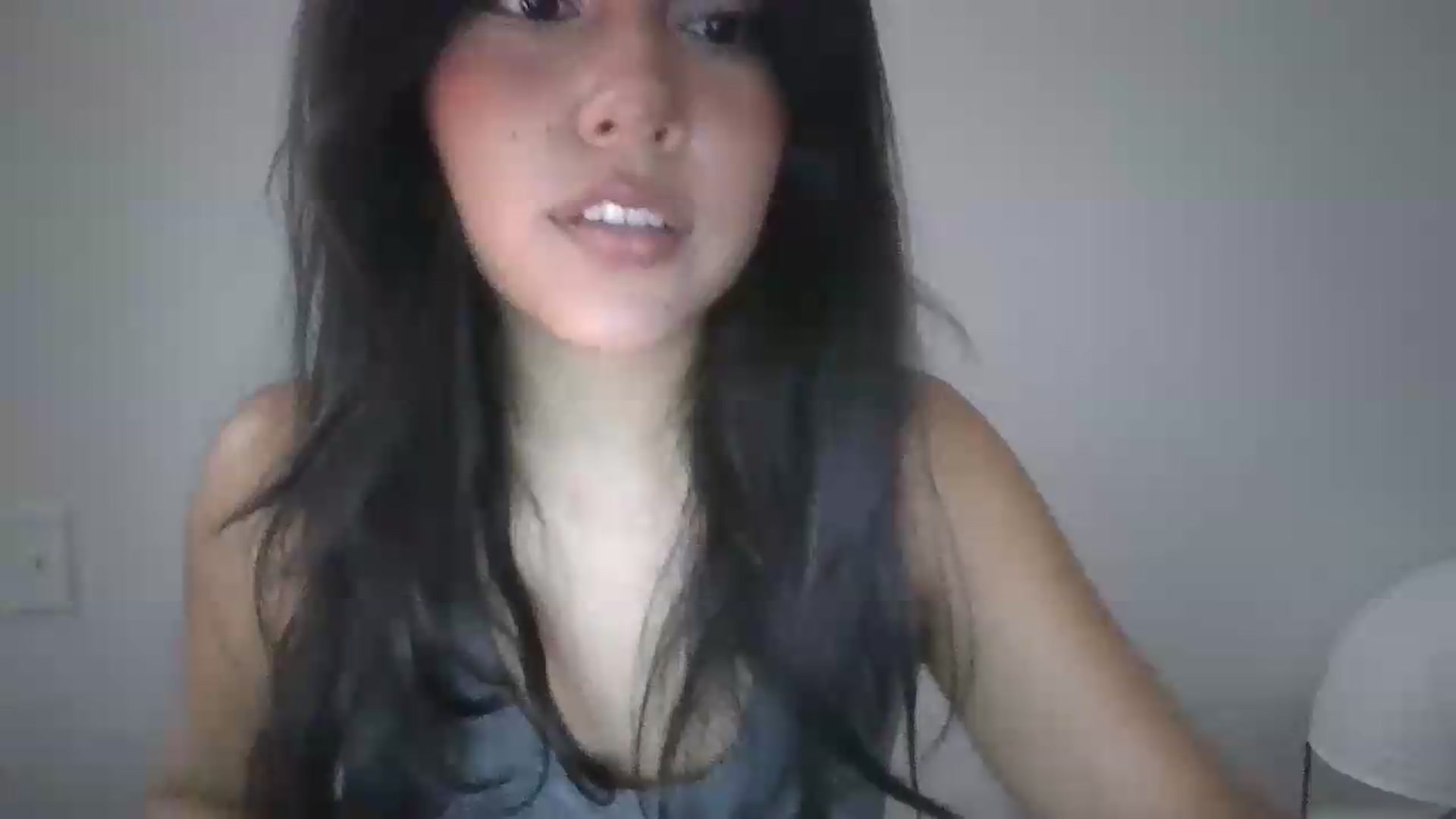Gallery image thumbnail from lilagomez's myfreecams stream on, 07/21/2026, 10:04 image 10 of 20