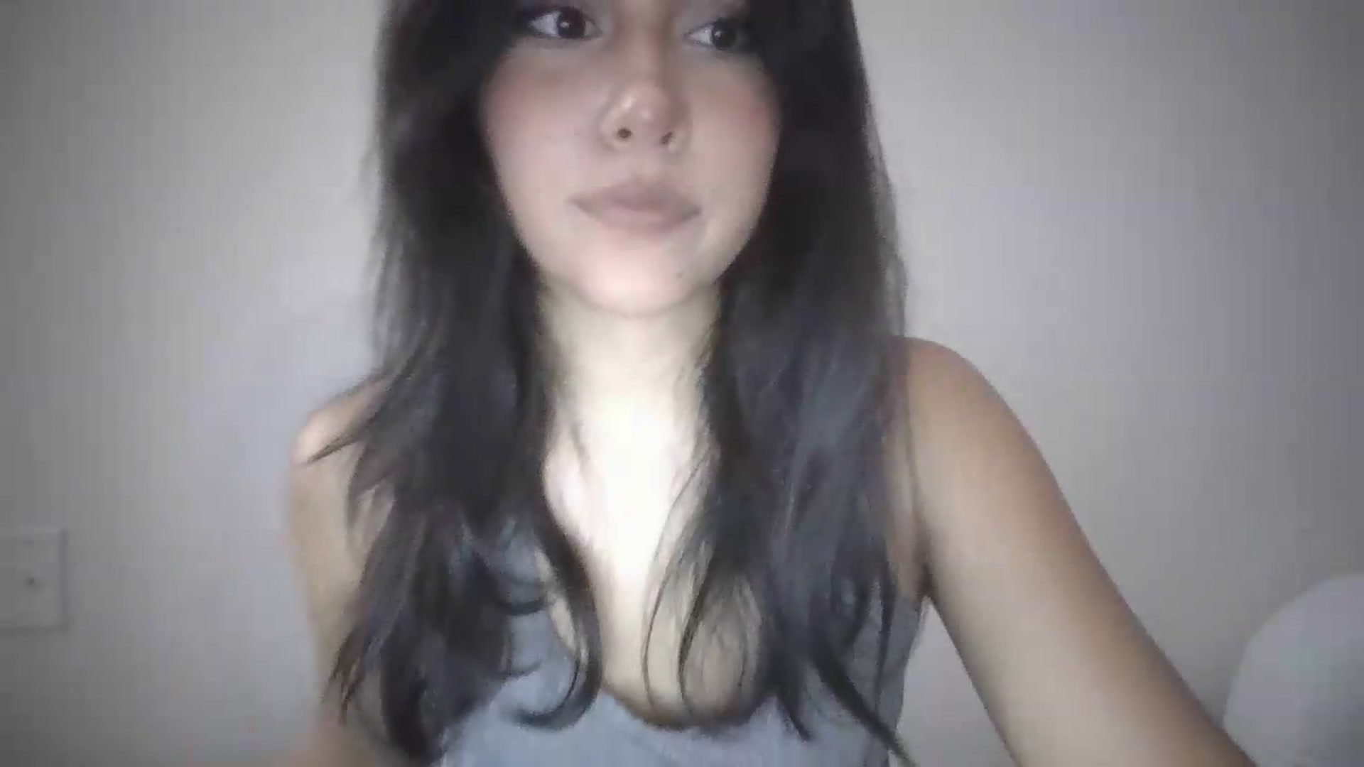Gallery image thumbnail from lilagomez's myfreecams stream on, 07/21/2026, 10:04 image 19 of 20